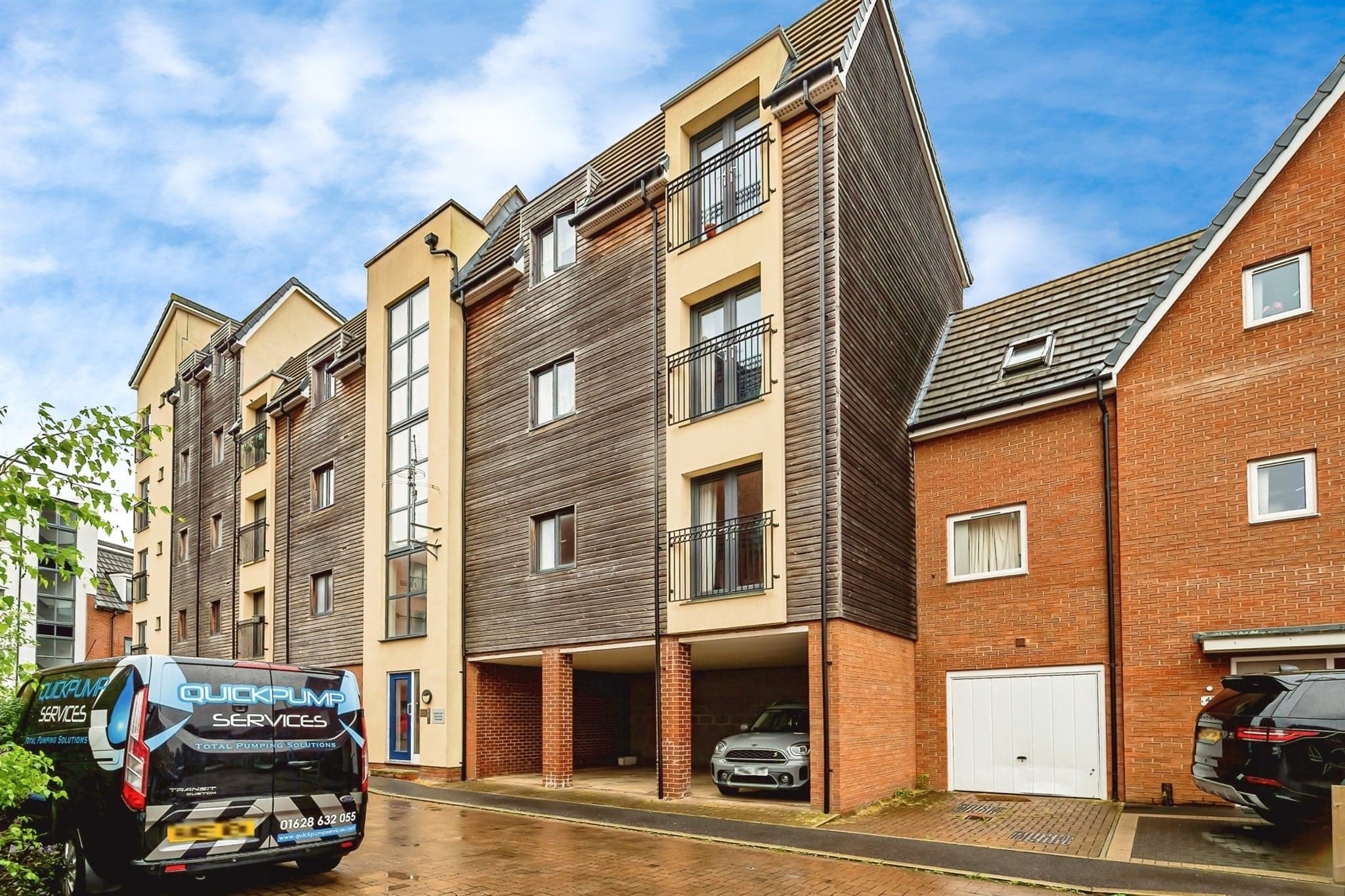 Property at Quercetum Close, Aylesbury
