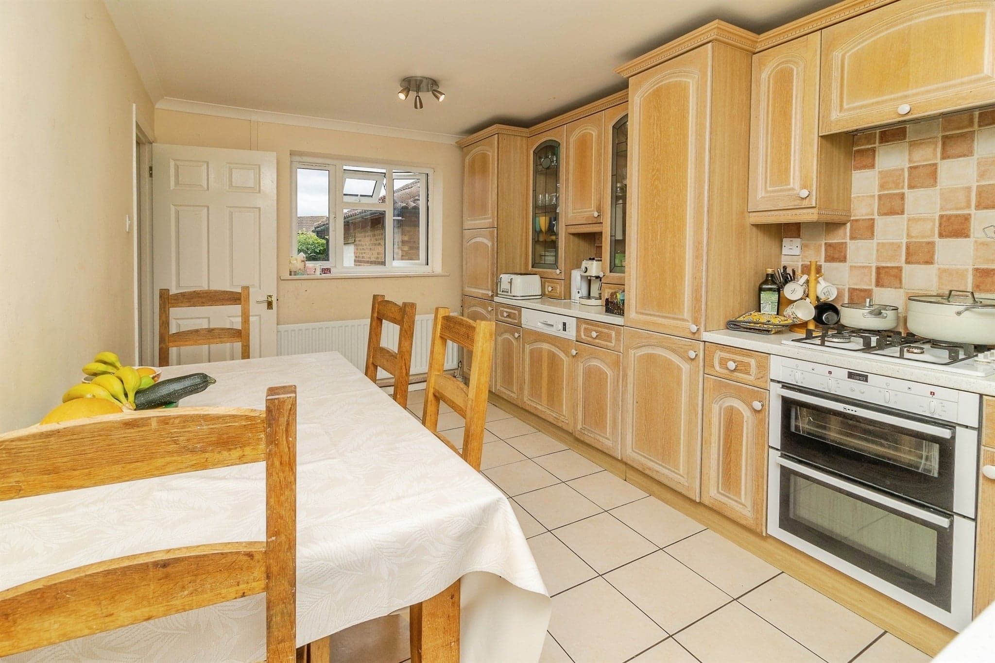 Property at Kelso Close, Bletchley, MILTON KEYNES