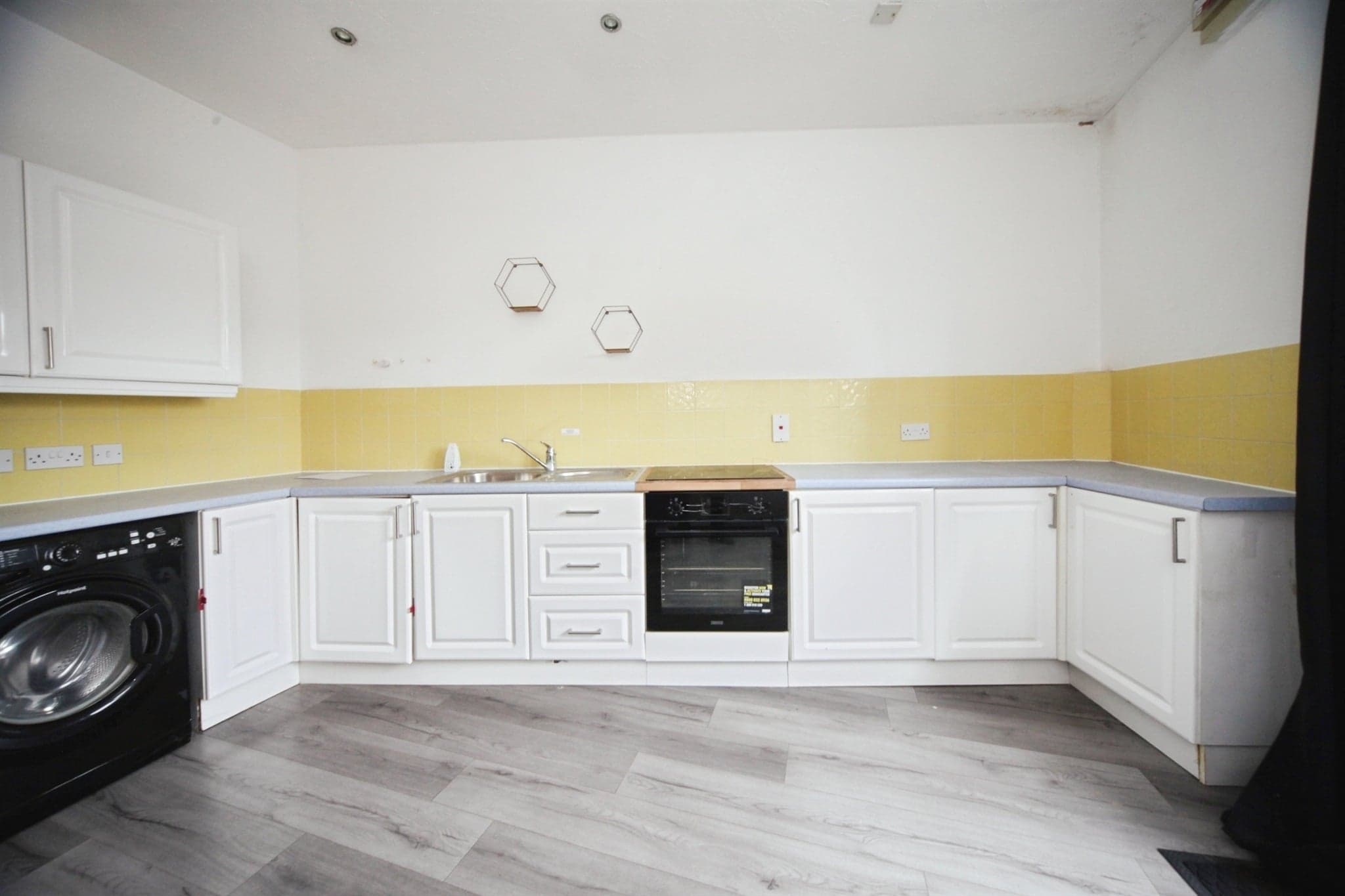 Property at Hancock Drive, Luton