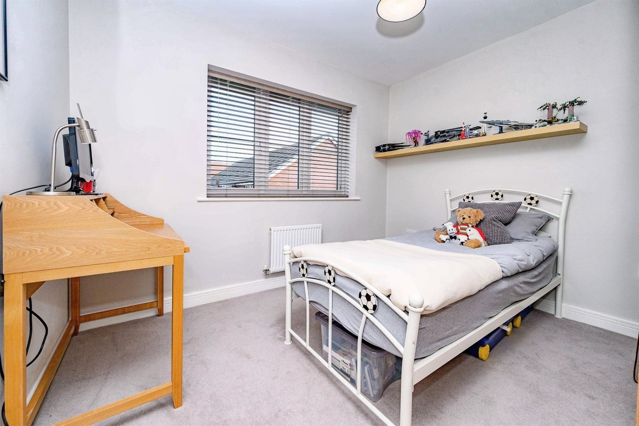 Property at South Way, ABBOTS LANGLEY