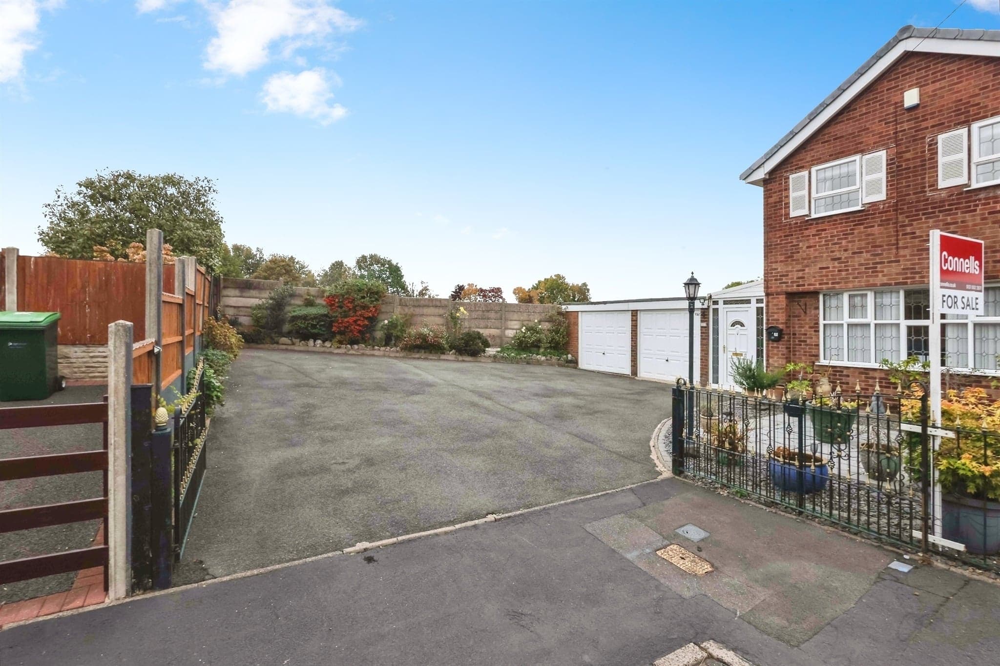 Property at Queens Drive, Rowley Regis