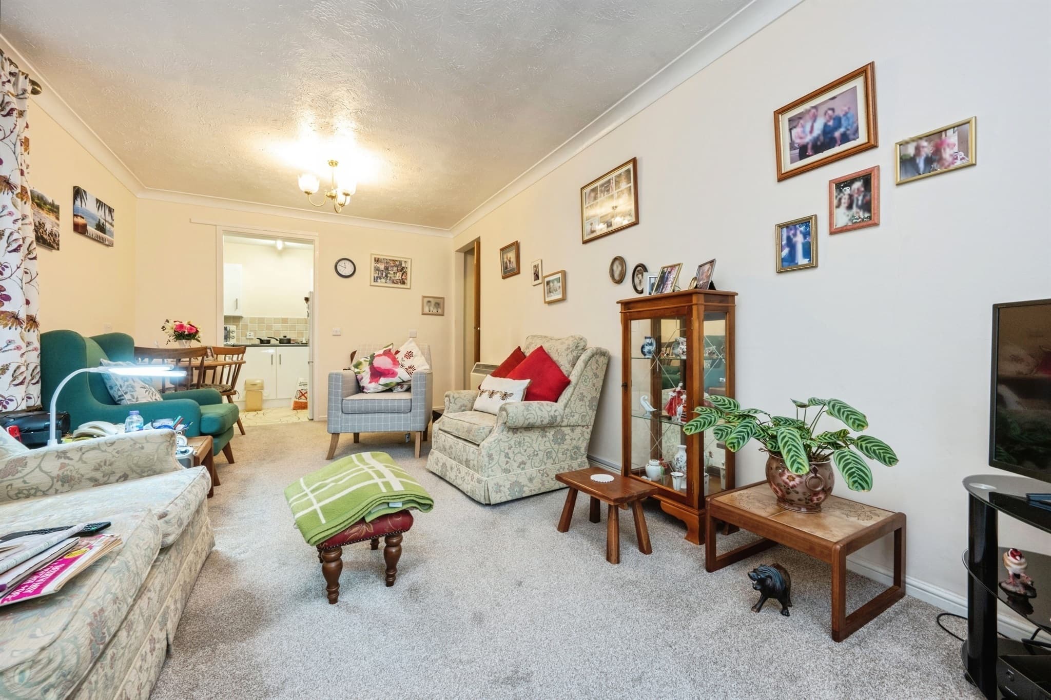 Property at Warwick Avenue, Bedford