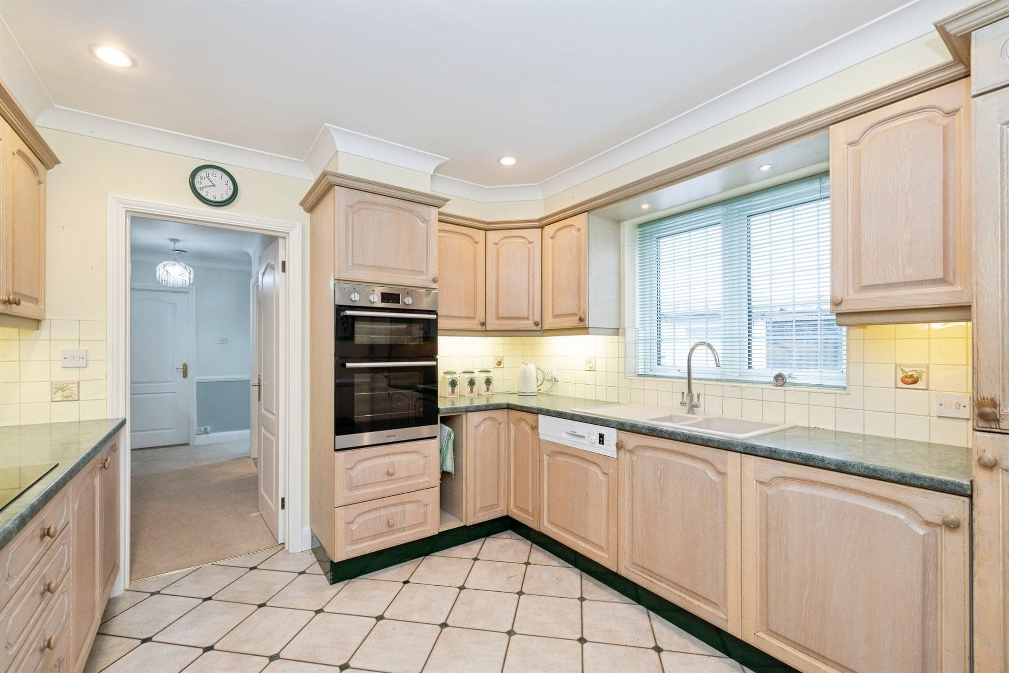 Property at Heather Rise, Bushey