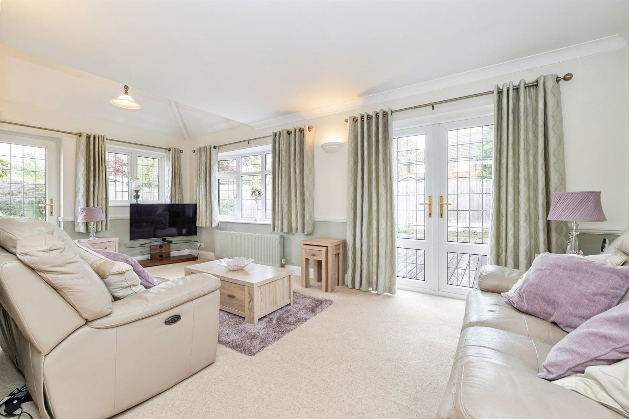 Property at Heather Rise, Bushey