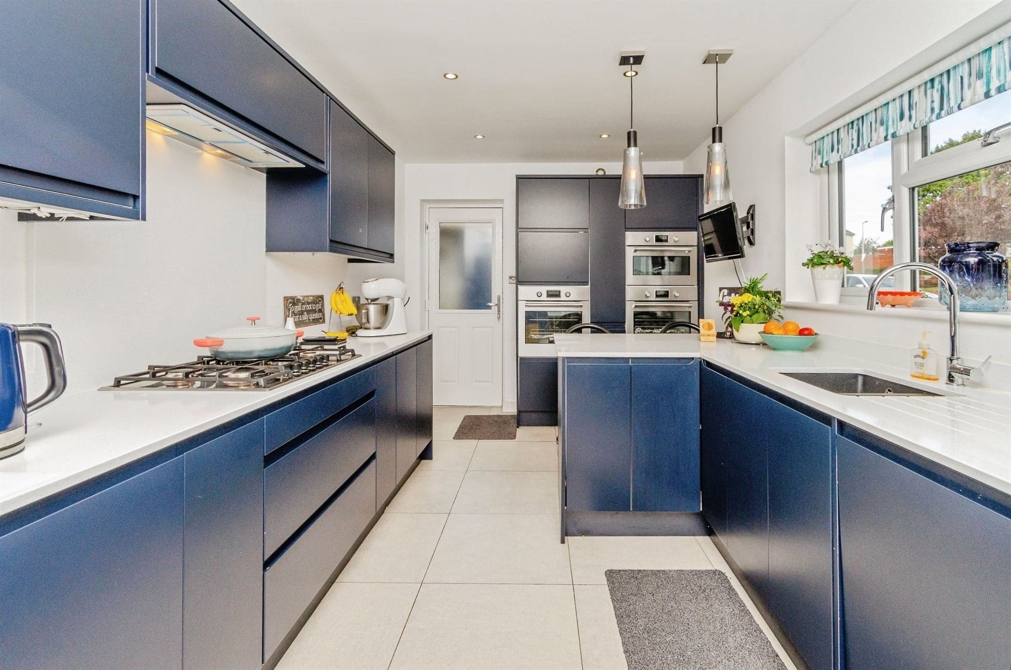 Property at Yew Tree Lane, Wednesbury