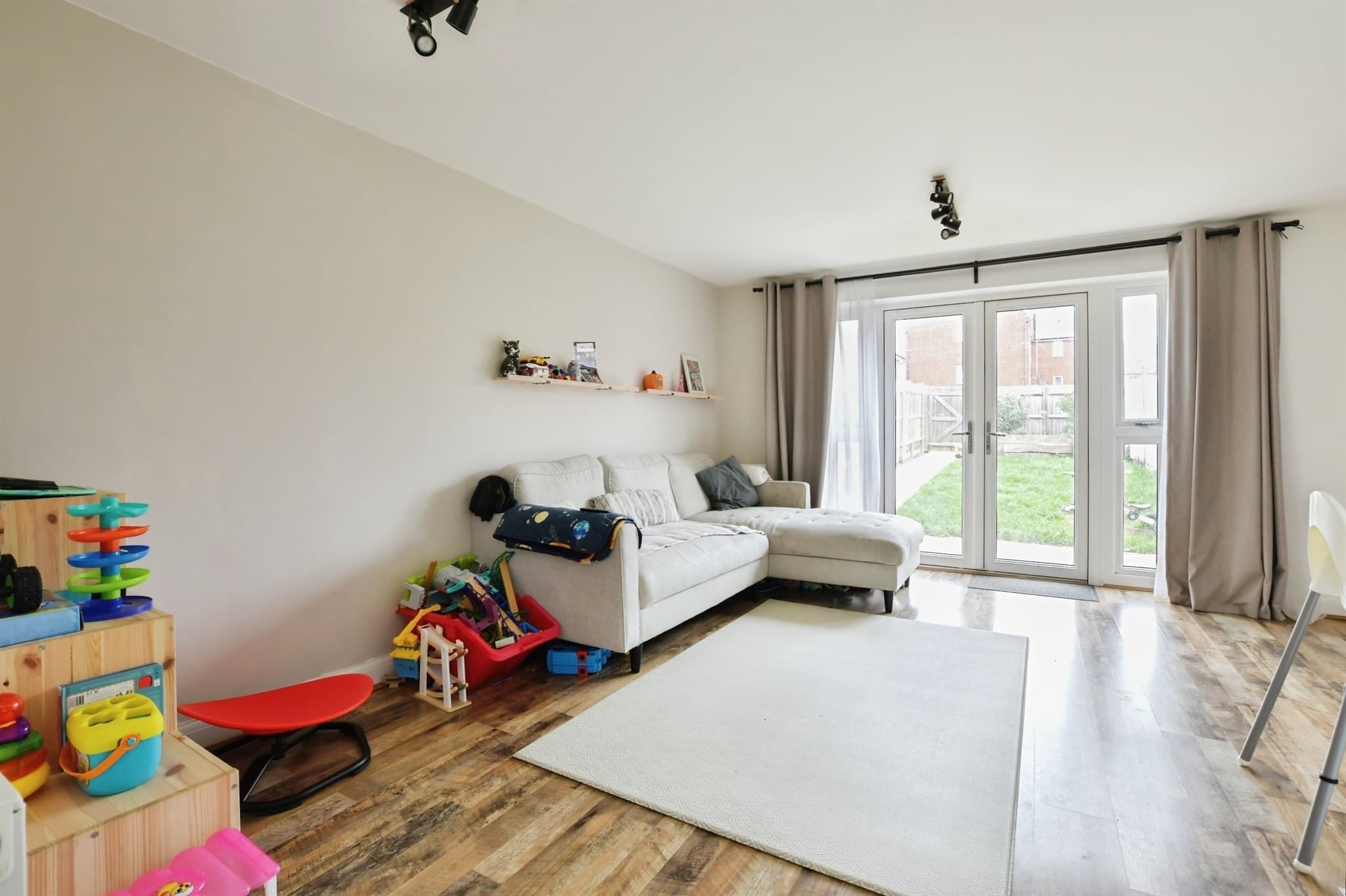 Property at Isabella Street, Bearwood, Bournemouth