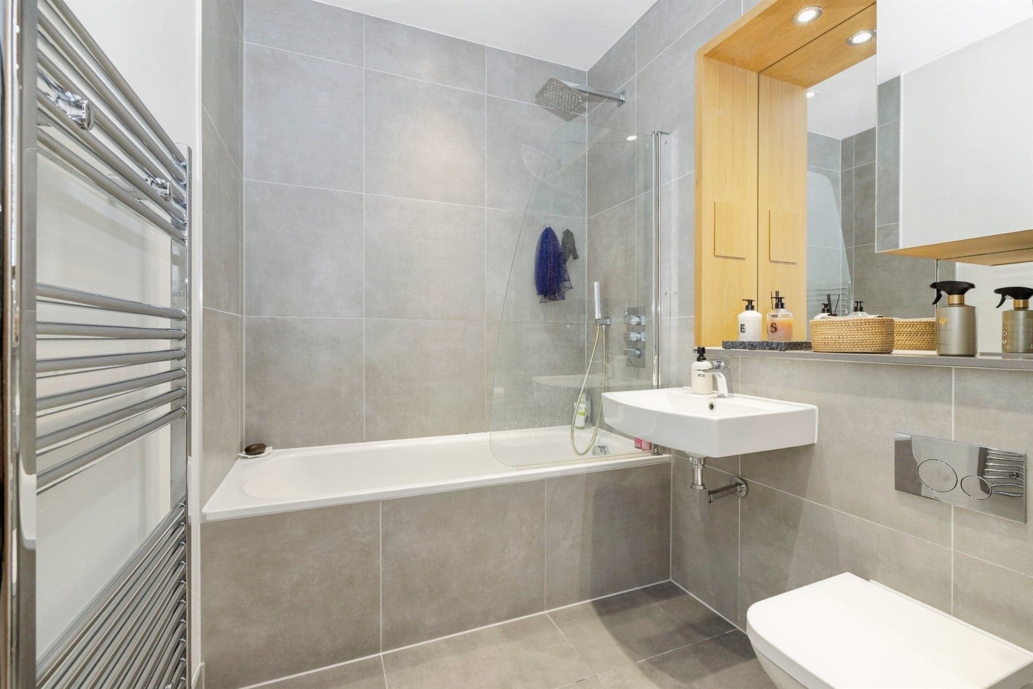 Property at Aldenham Road, Bushey