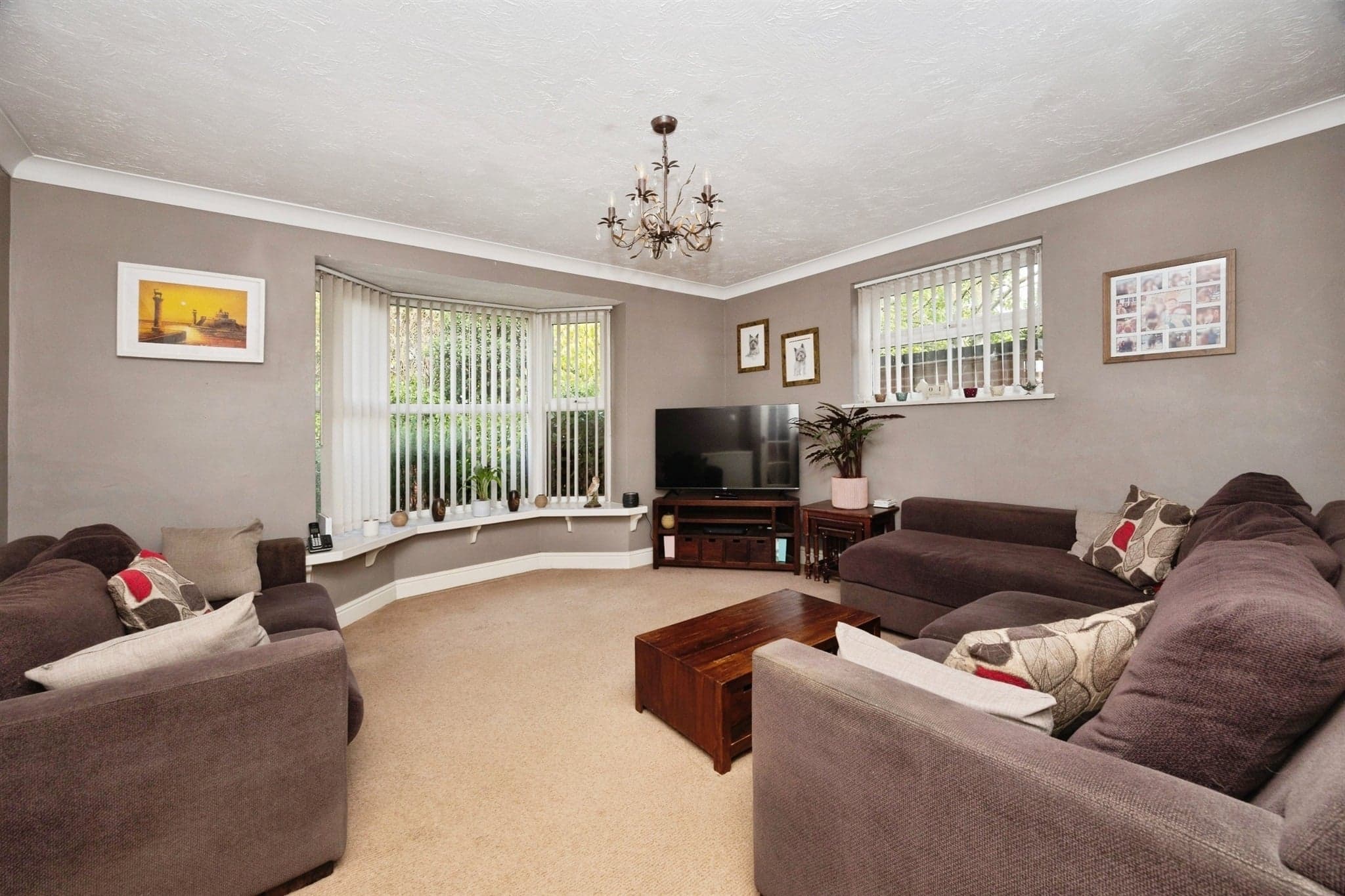 Property at Hawthorn Road, Kingsnorth, Ashford