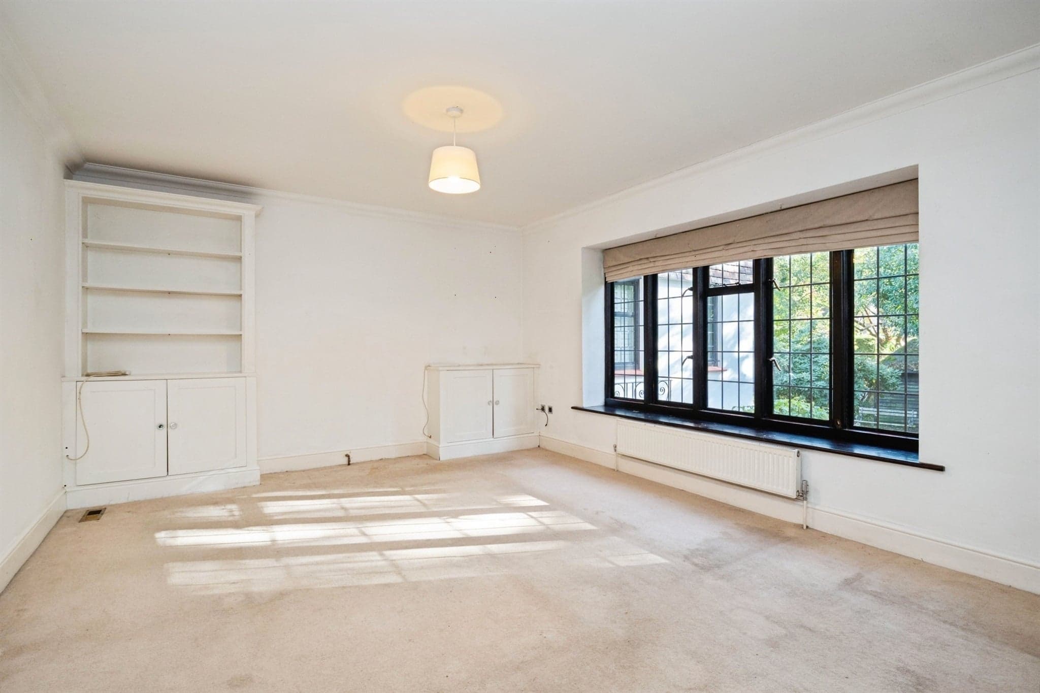 Property at Warwick Park, Tunbridge Wells