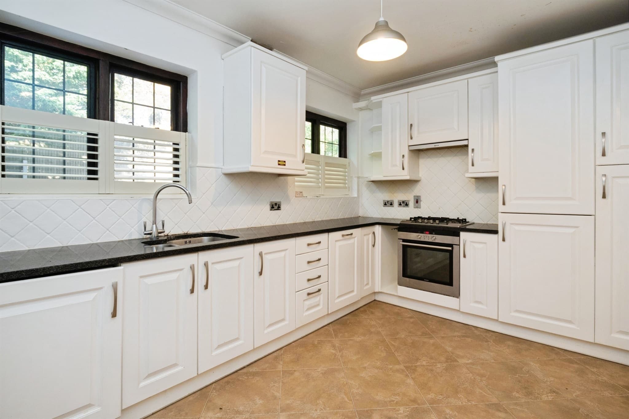 Property at Warwick Park, Tunbridge Wells