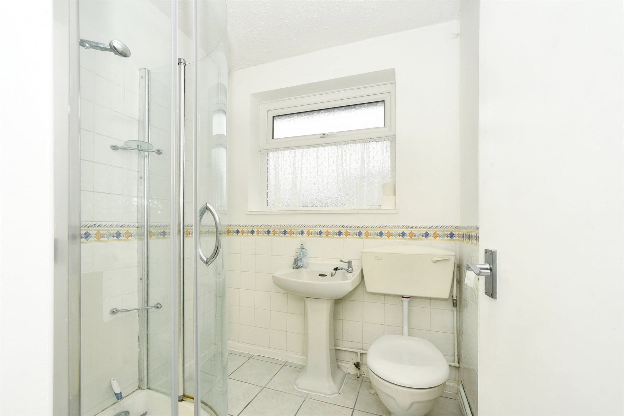 Property at Glenwood Close, Swindon