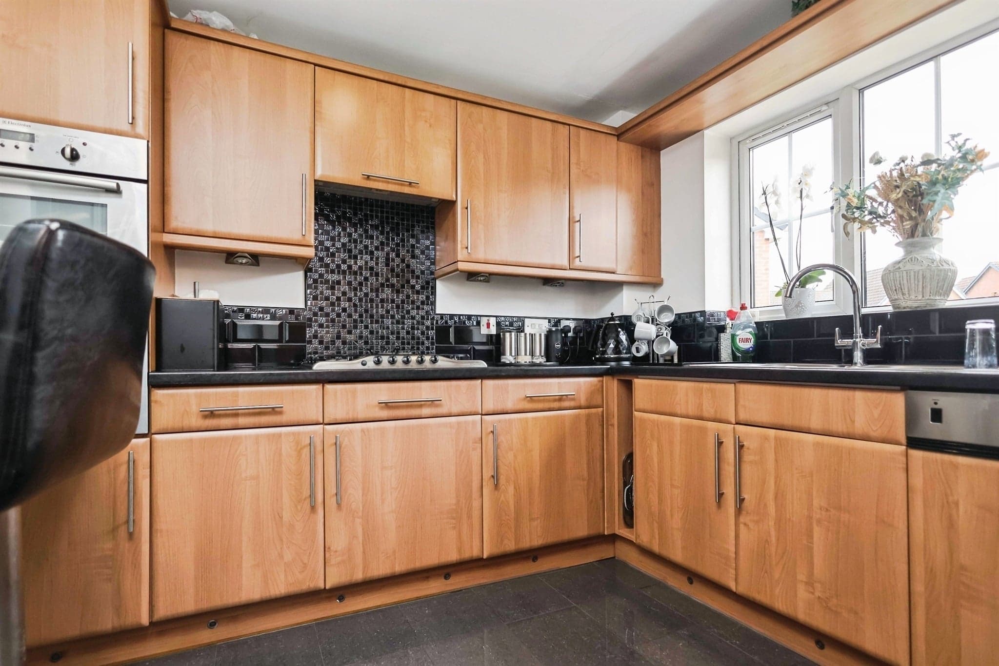 Property at Huskison Close, Tividale, Oldbury