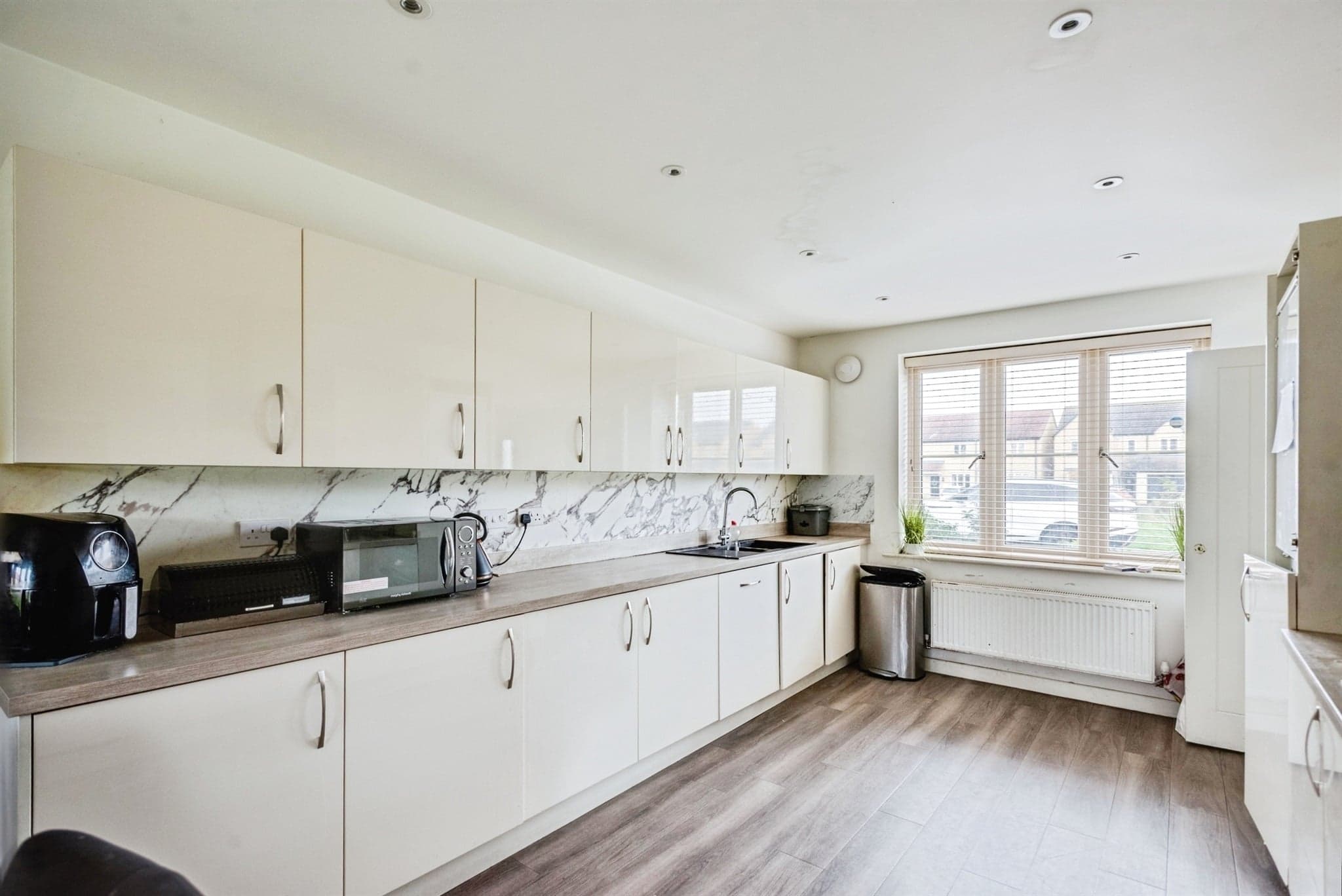 Property at Mary Ellis Way, Witney