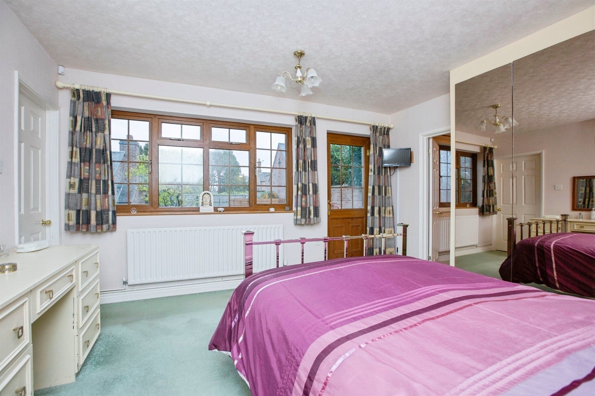 Property at Kings Lane, Keyham, Leicester