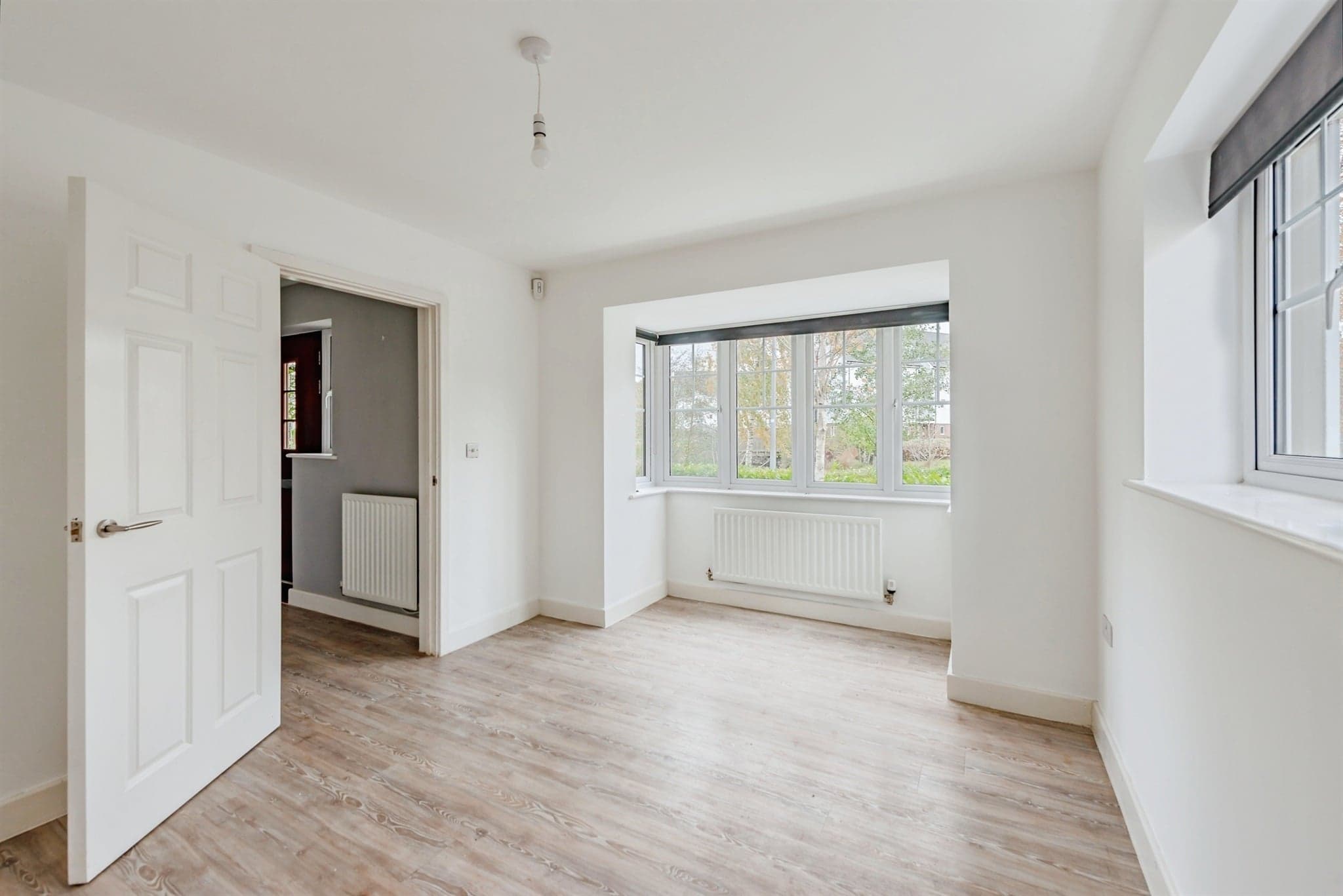 Property at Kilnwood Close, Faygate, Horsham