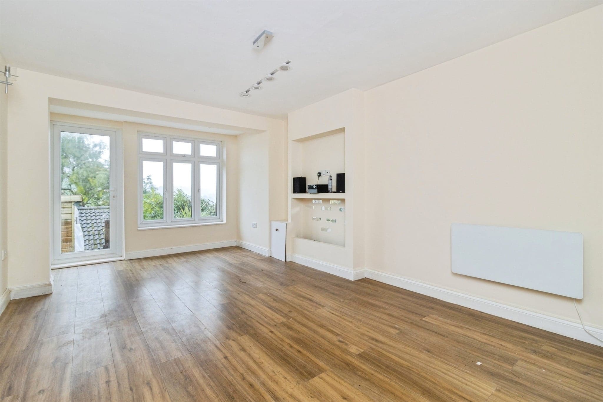 Property at Totnes Road, Paignton