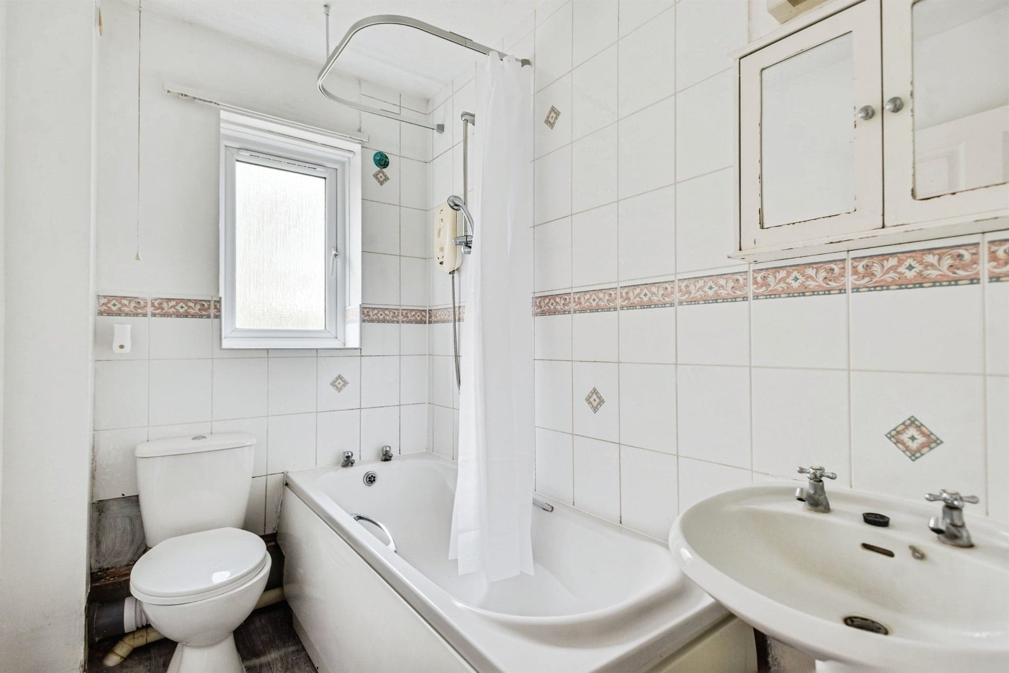 Property at Heaton Close, Swindon