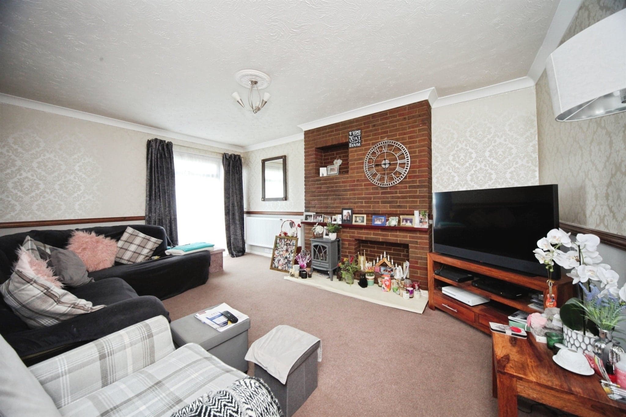 Property at Chiltern Road, Dunstable
