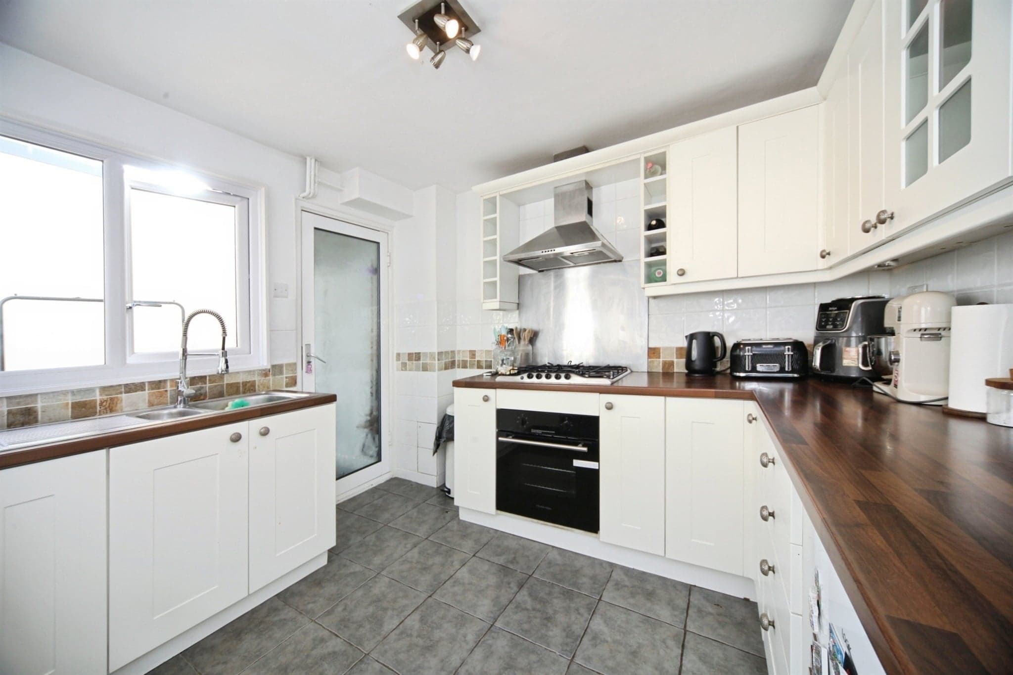 Property at Clarkes Way, Houghton Regis, Dunstable