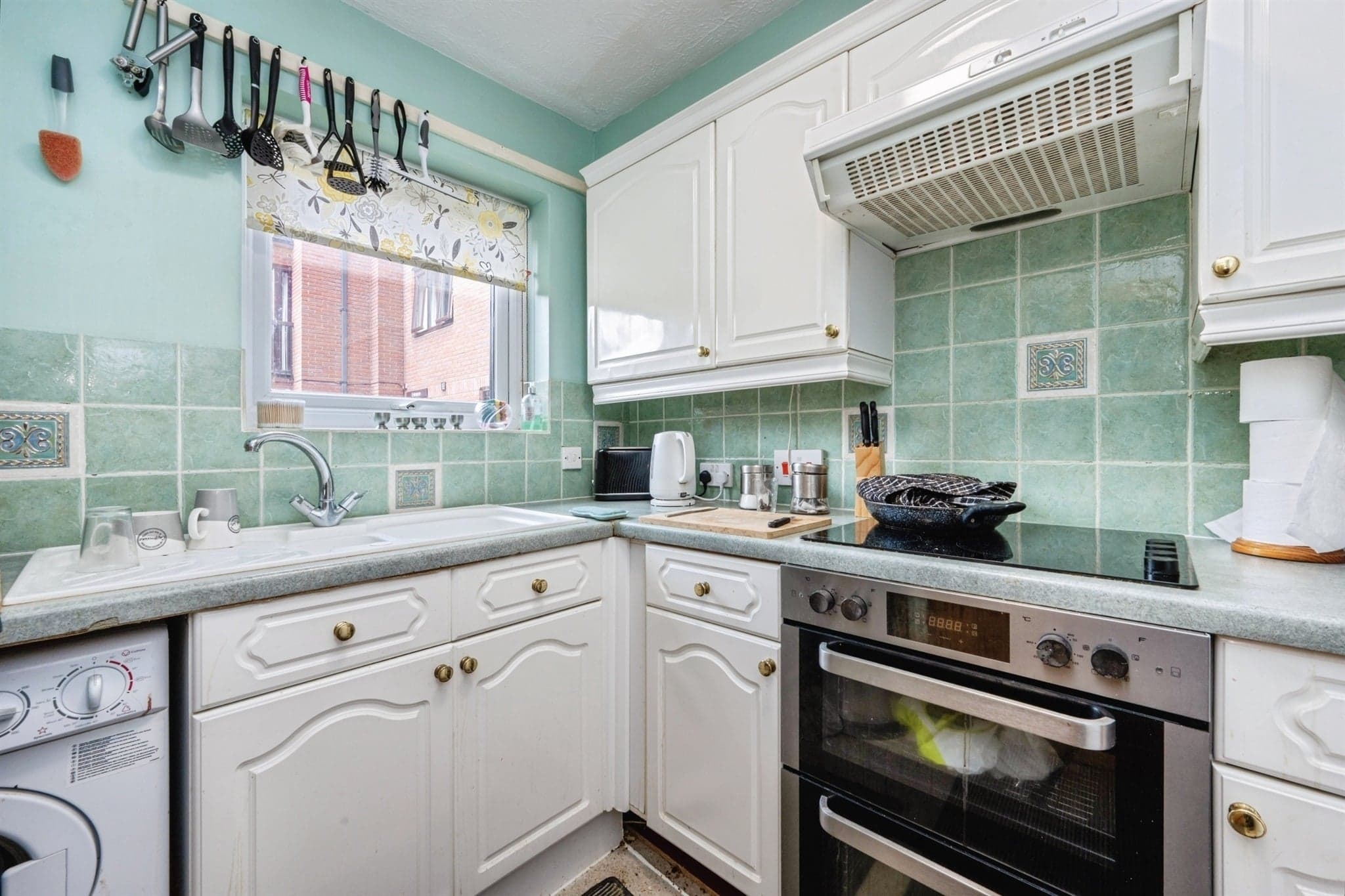 Property at Warwick Avenue, Bedford