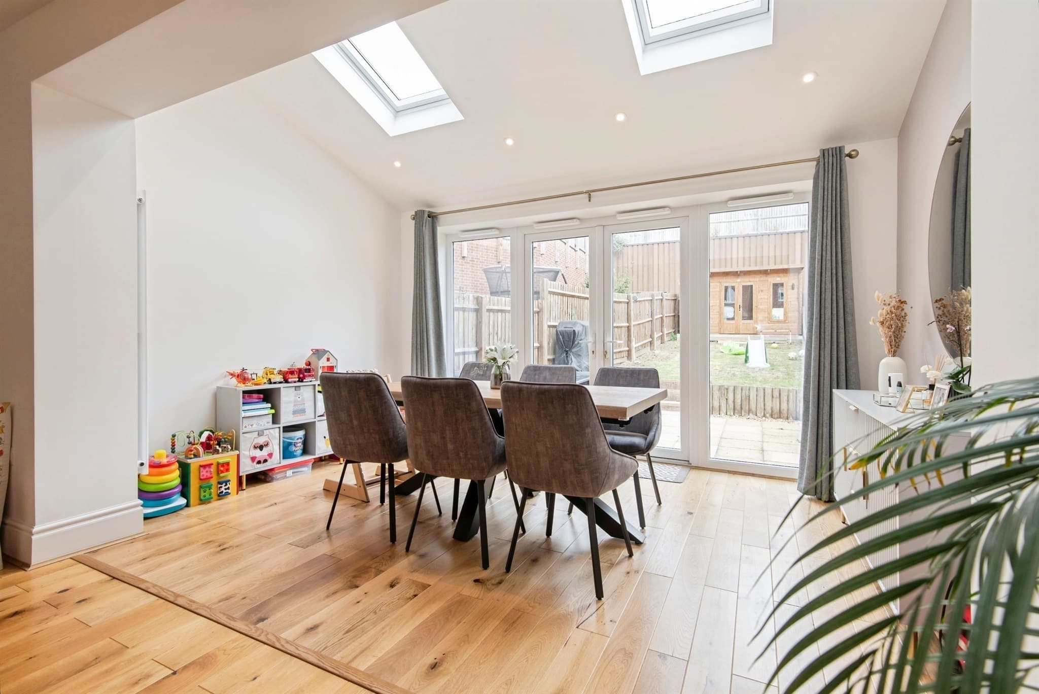 Property at Armstrong Road, Luton