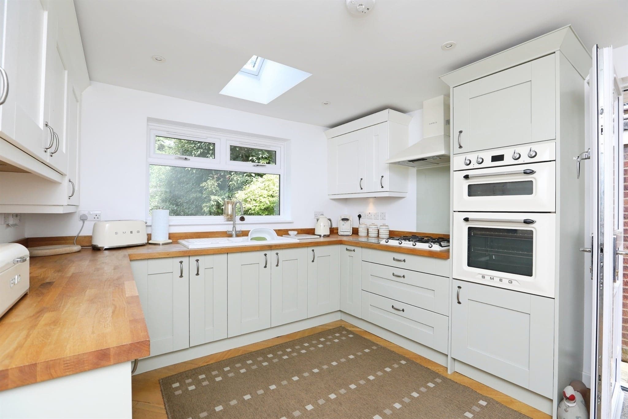 Property at Ashtead Drive, Bapchild, Sittingbourne