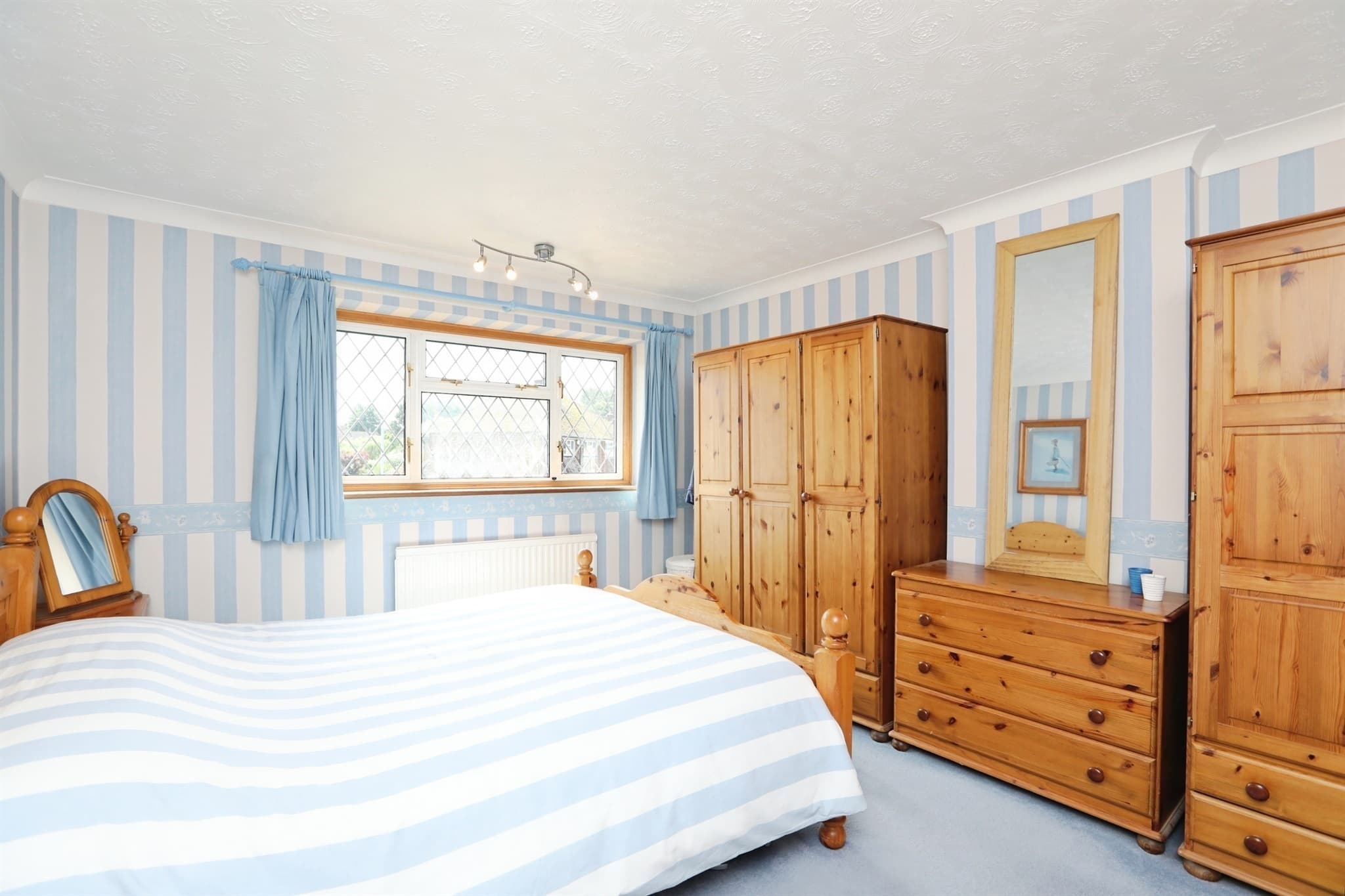 Property at Ashtead Drive, Bapchild, Sittingbourne