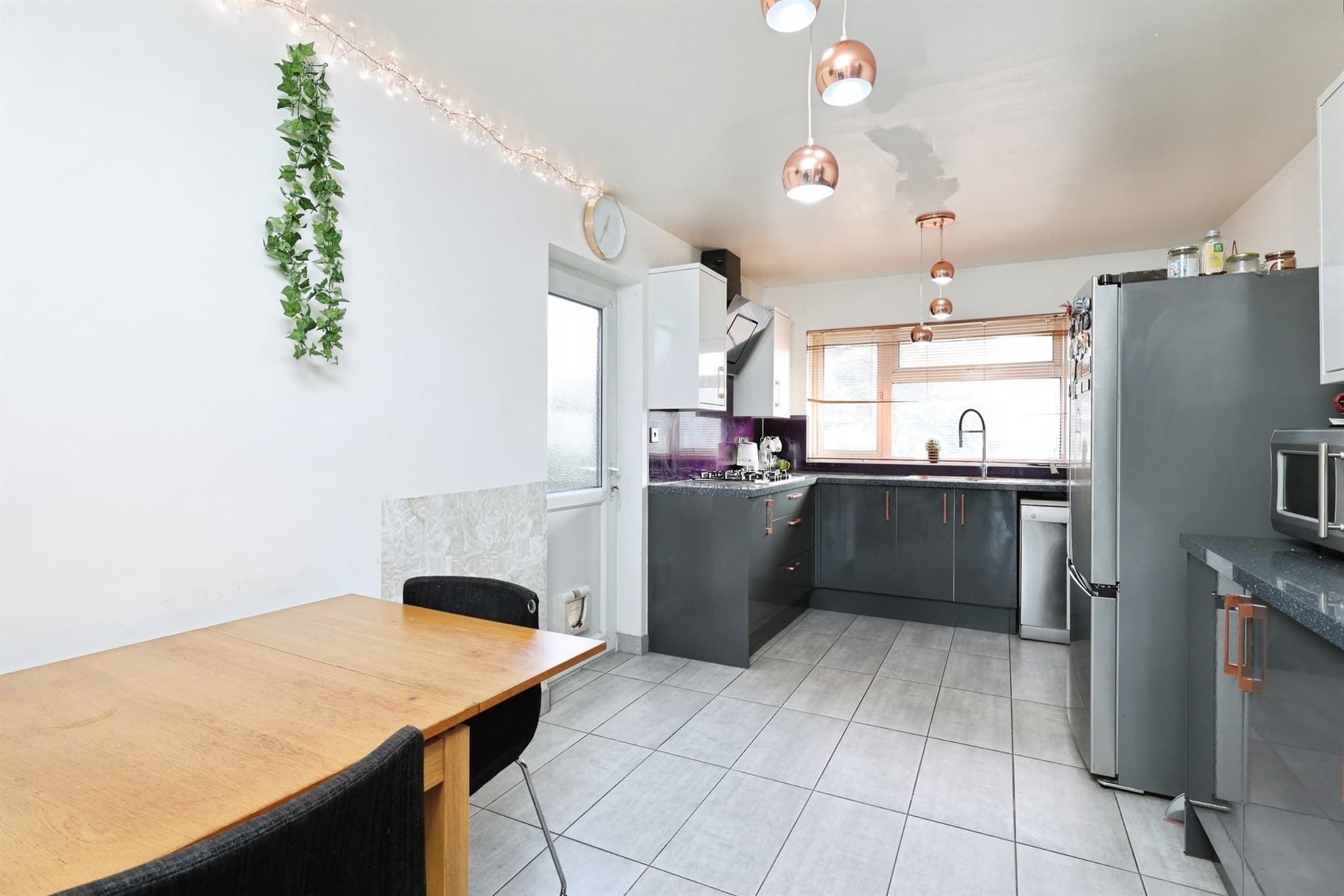 Property at Sawpit Hill, Hazlemere, High Wycombe