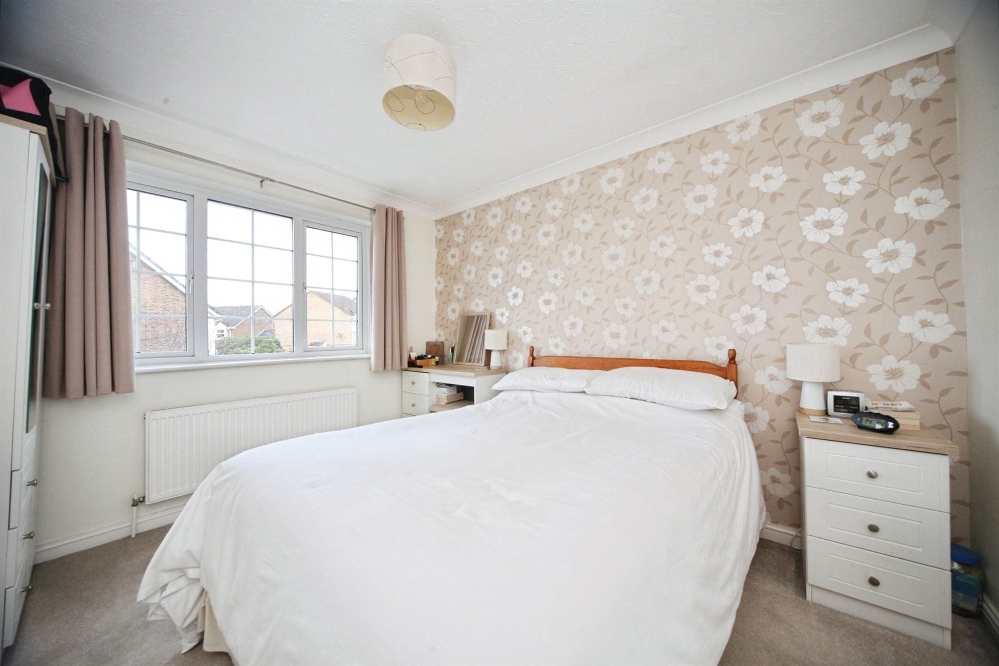 Property at Tylers Mead, Luton