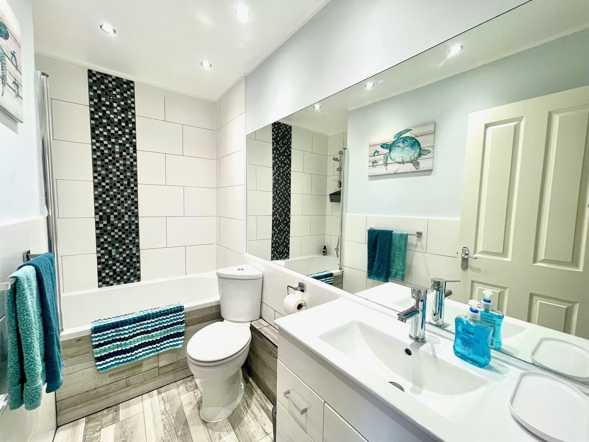 Property at Saltisford, Warwick