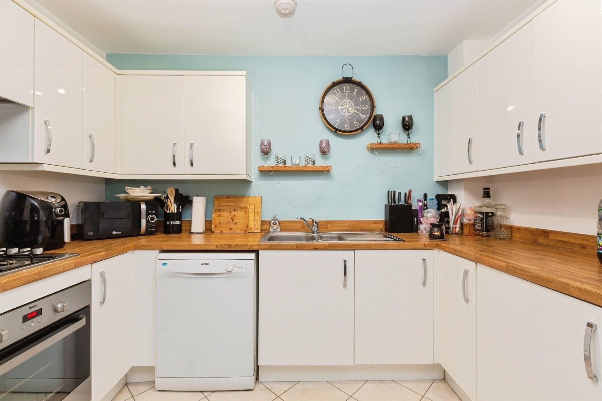 Property at Copia Crescent, Leighton Buzzard