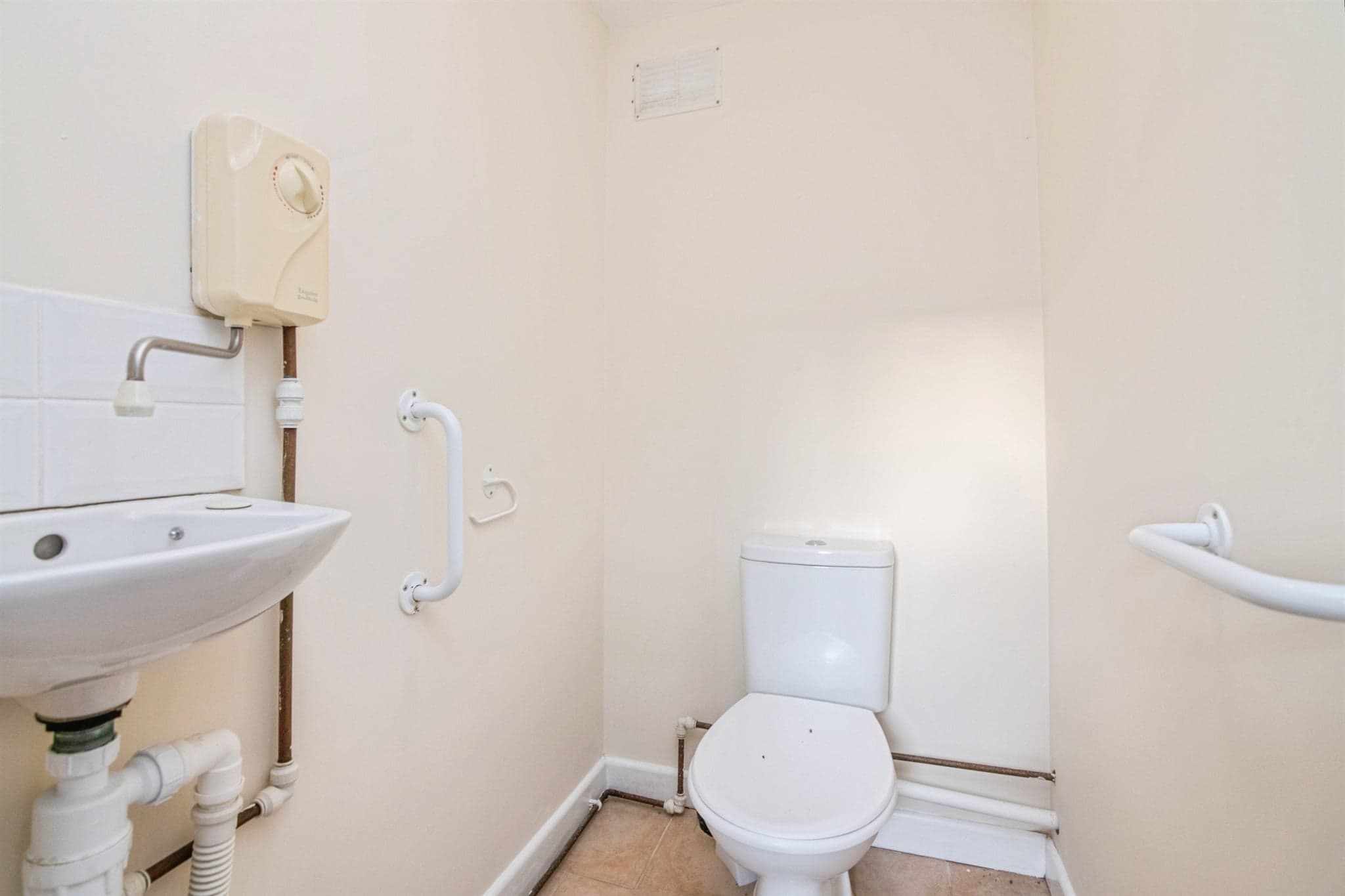Property at Wheatsheaf Road, Tividale, Oldbury