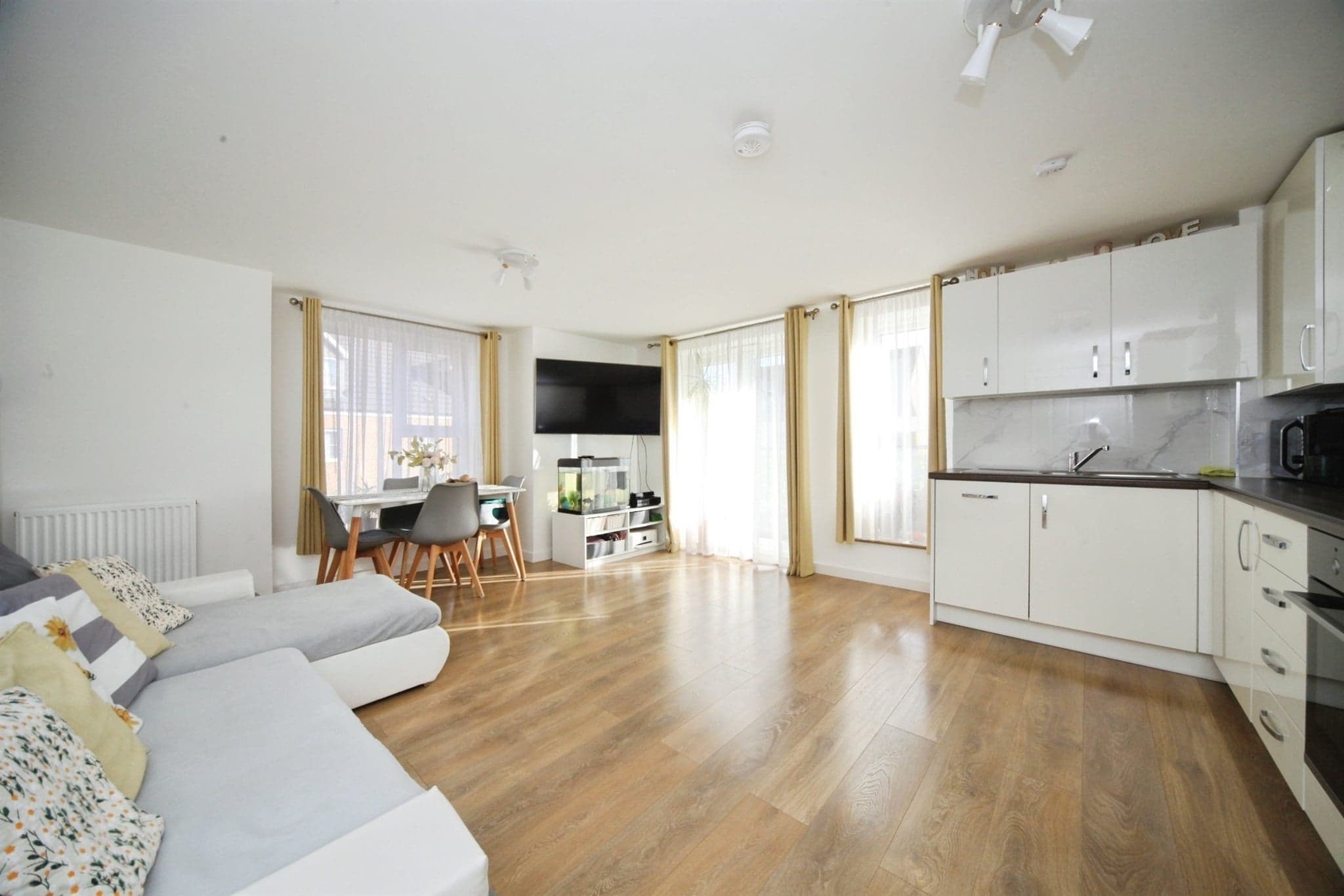 Property at Tilling Green, Dunstable