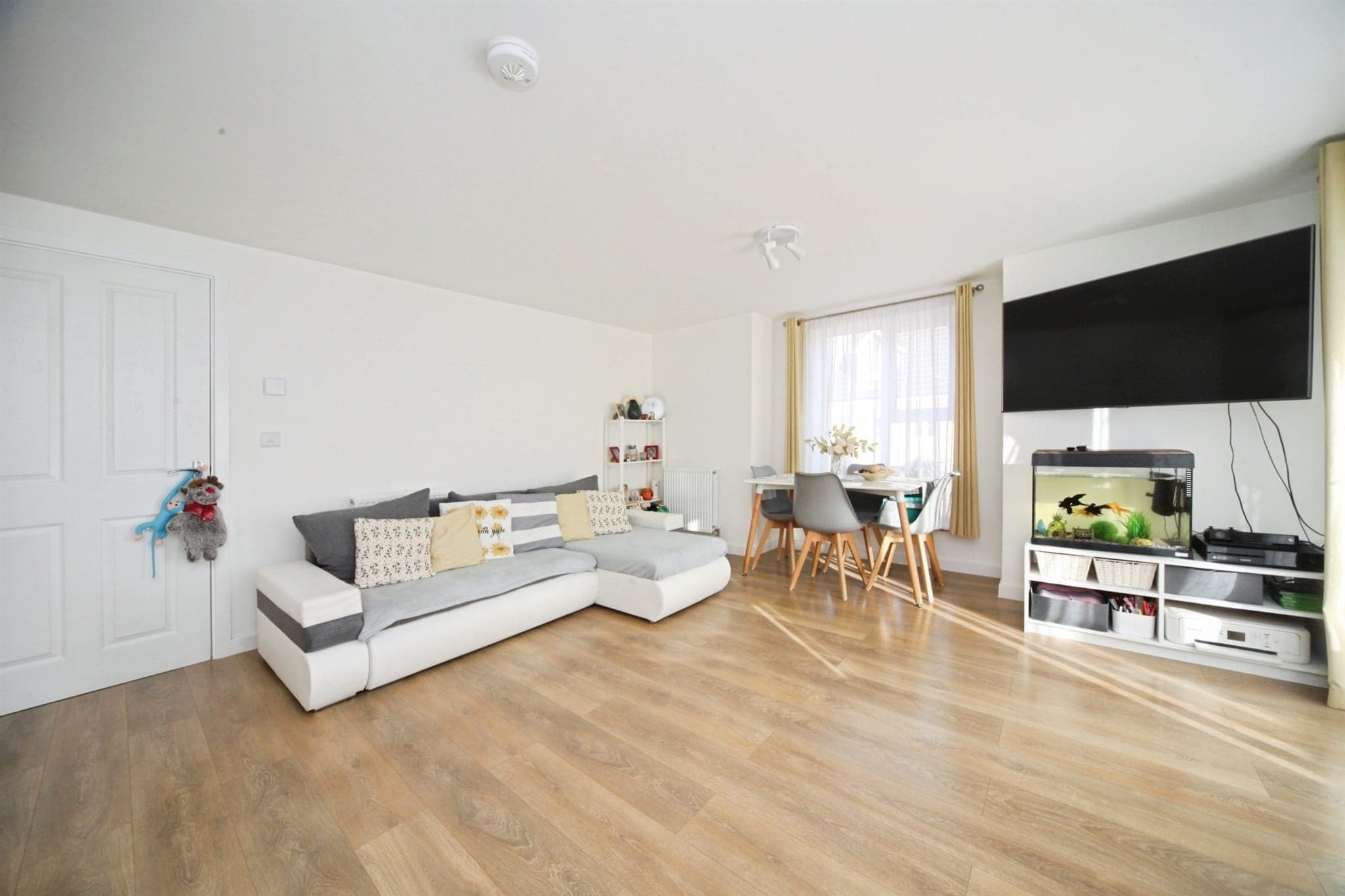Property at Tilling Green, Dunstable