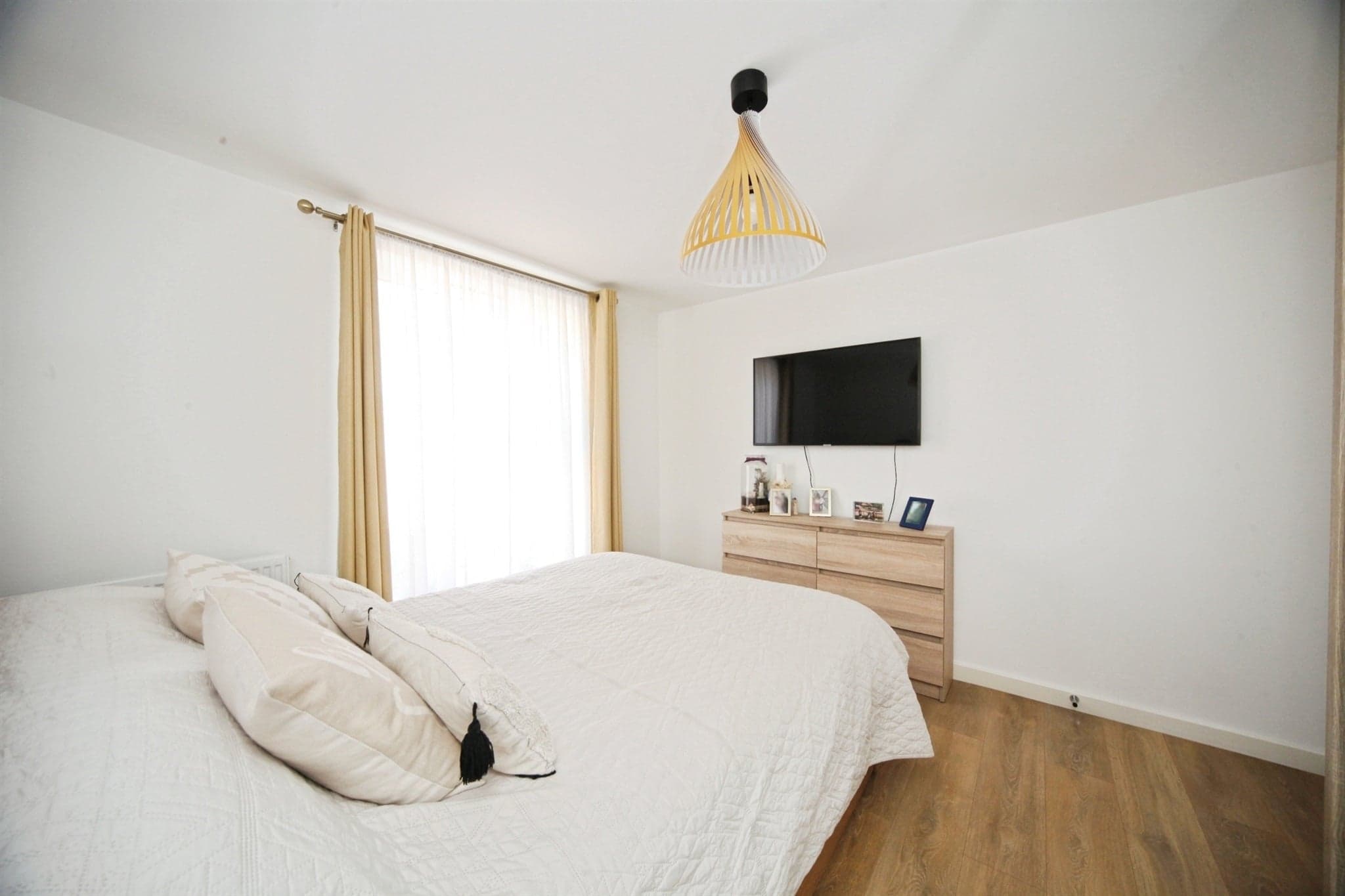Property at Tilling Green, Dunstable