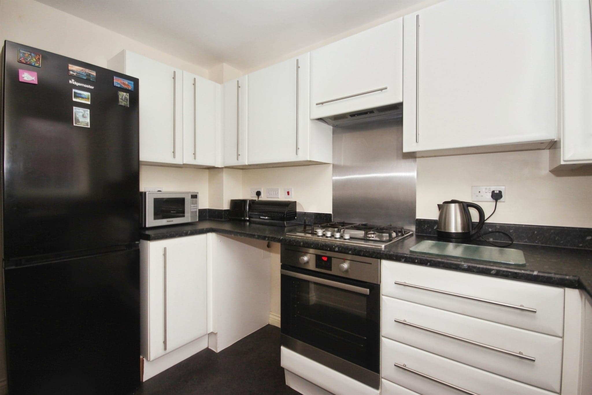 Property at Priors Grove Close, Warwick