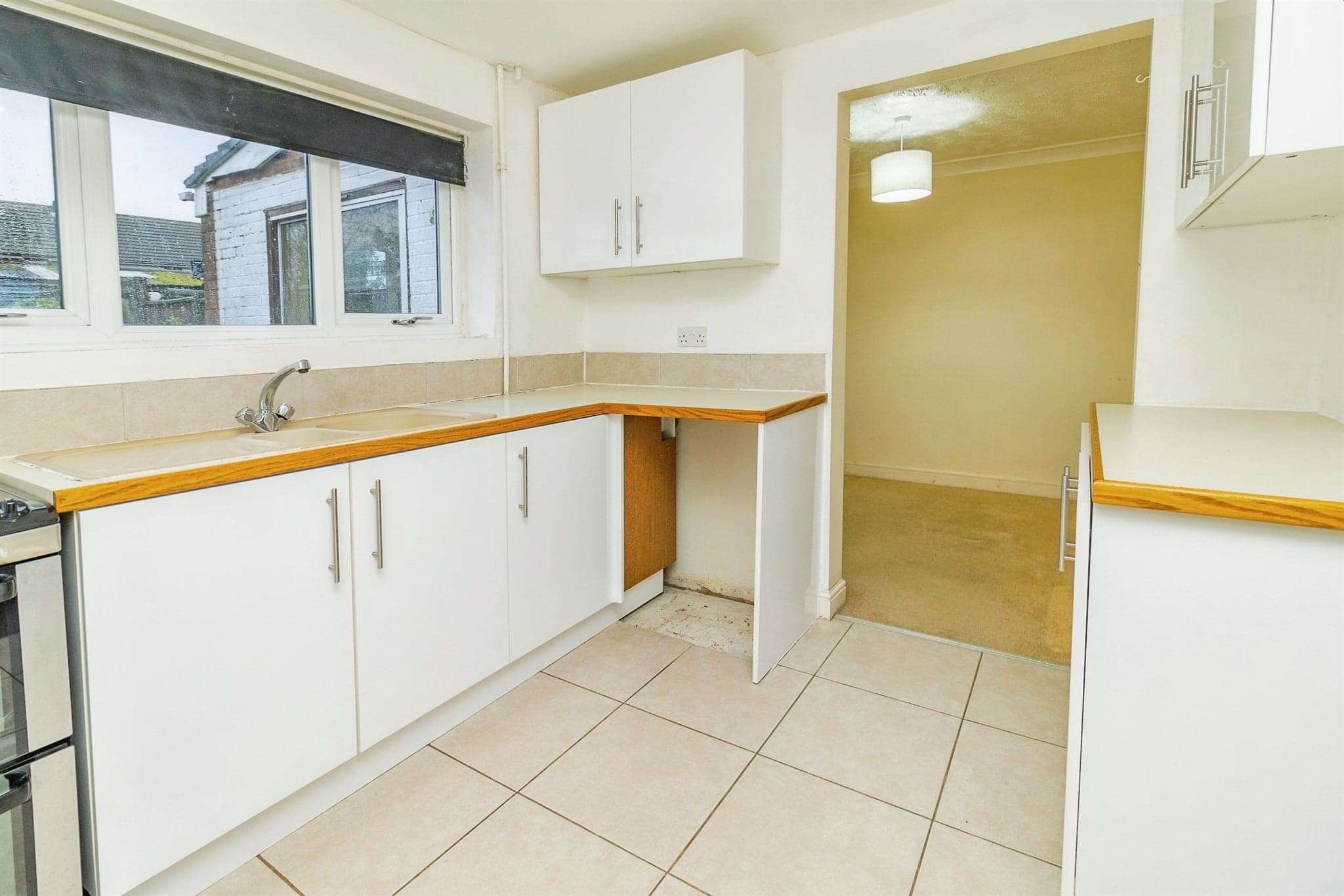 Property at Avon Grove, Bletchley, Milton Keynes