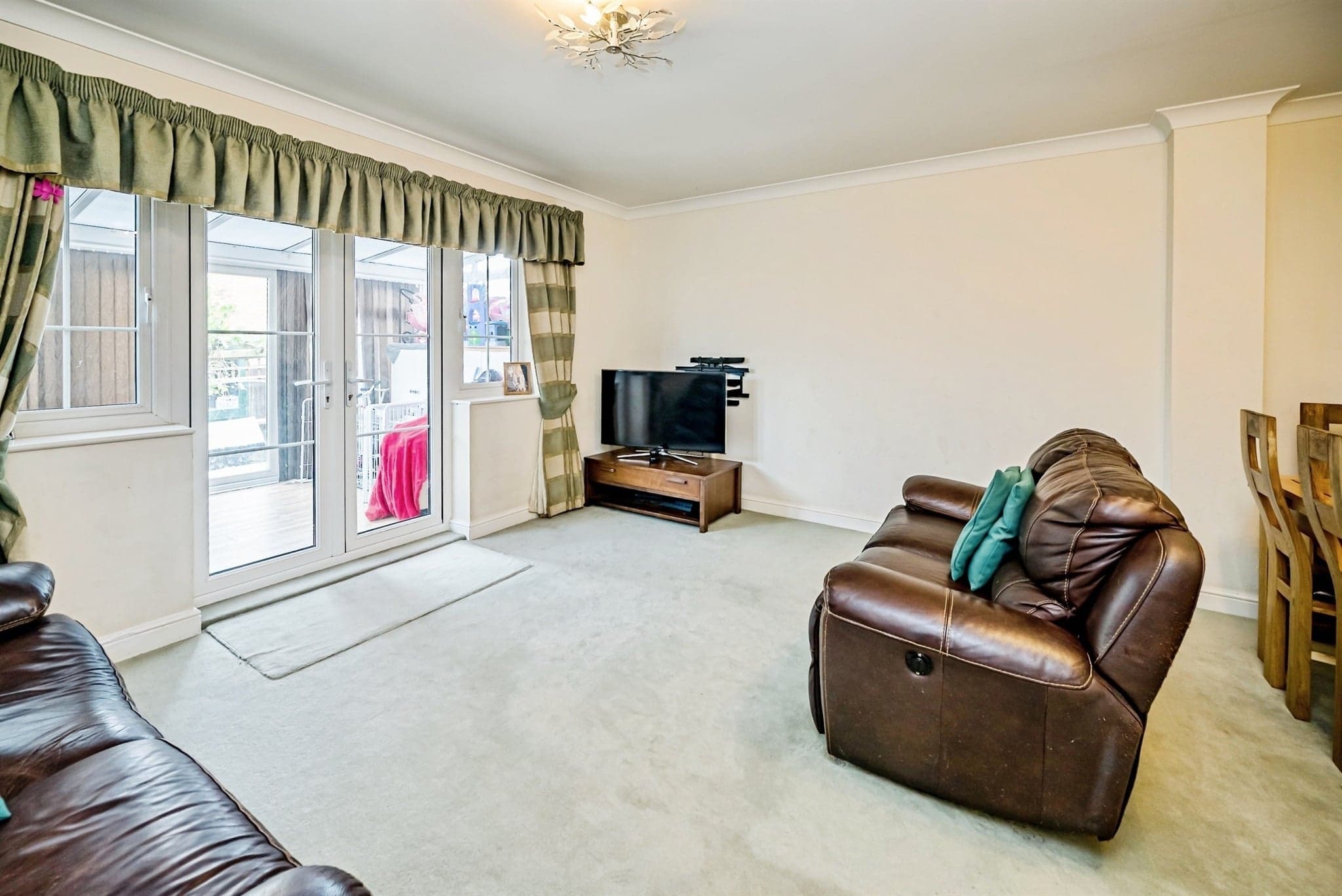 Property at Leys Close, Aylesbury