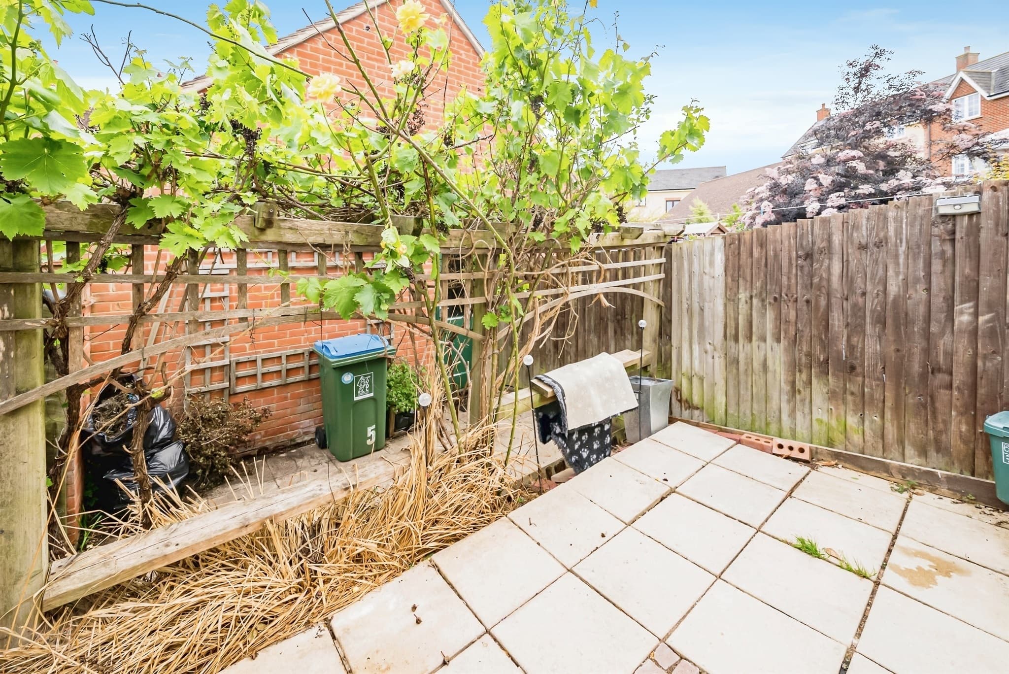 Property at Leys Close, Aylesbury