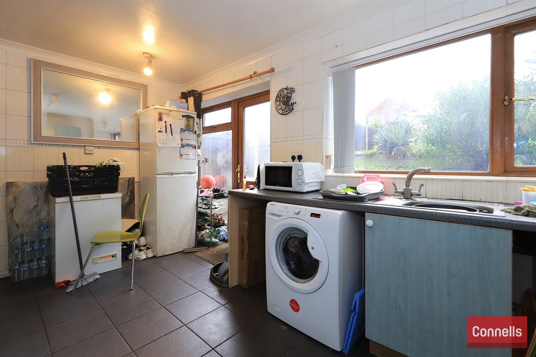 Property at Birmingham New Road, Bilston