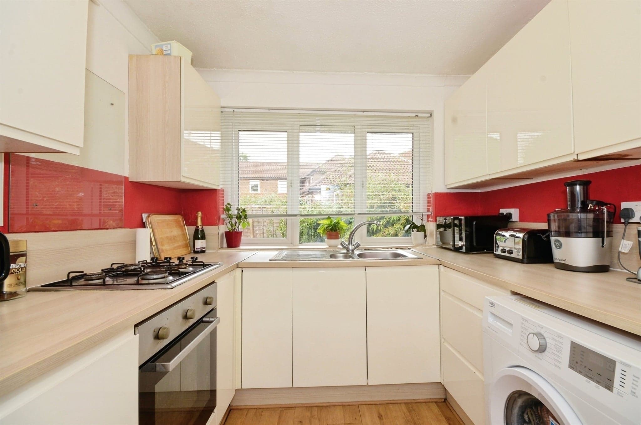 Property at Roundwood Lane, HARPENDEN