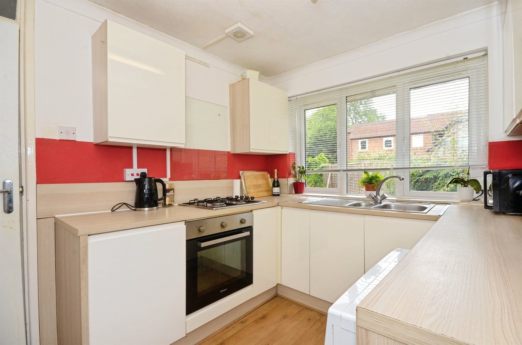 Property at Roundwood Lane, HARPENDEN