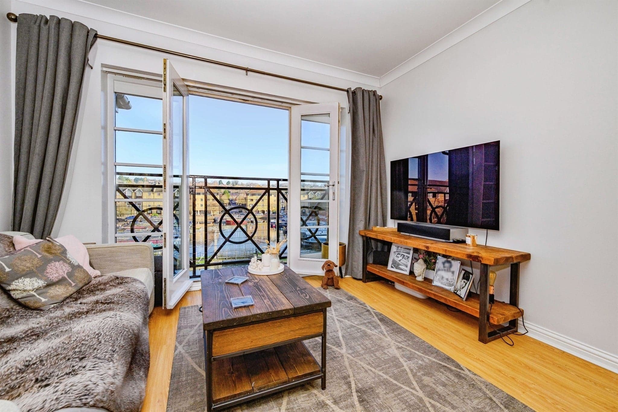 Property at Stationers Place, Hemel Hempstead