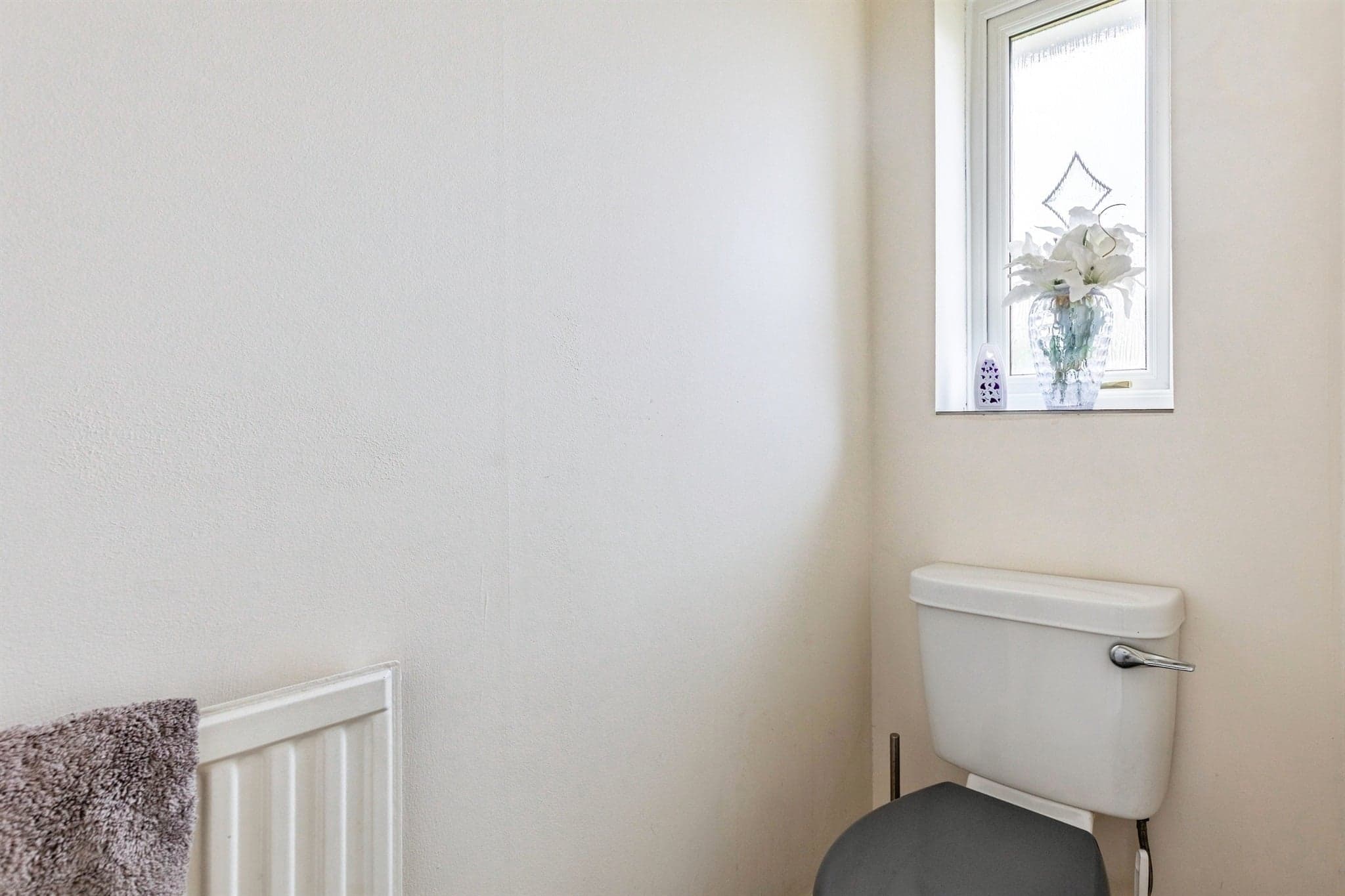 Property at Harvey Close, Raunds, Wellingborough