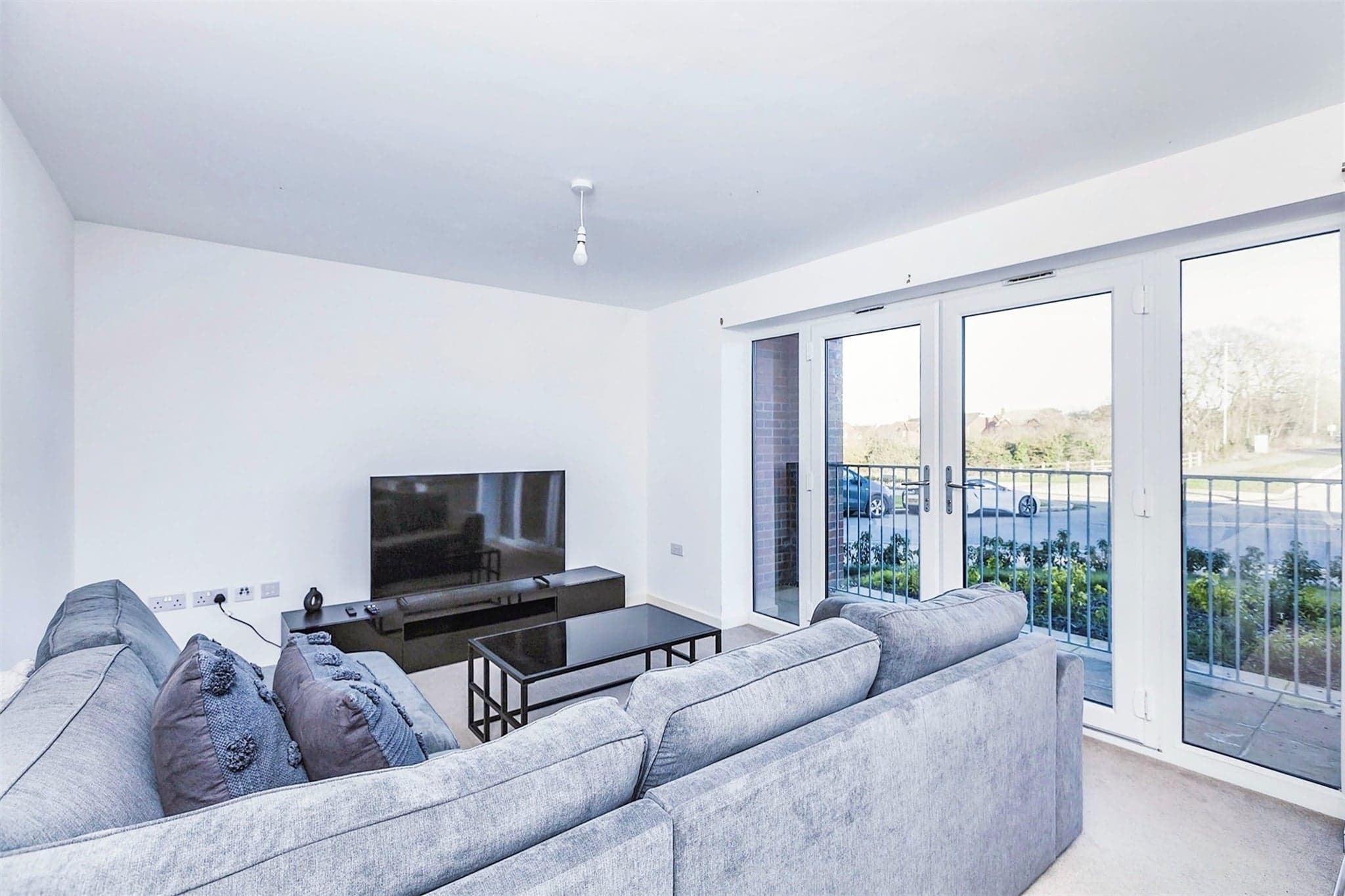 Property at Round Meadow Road, Leicester