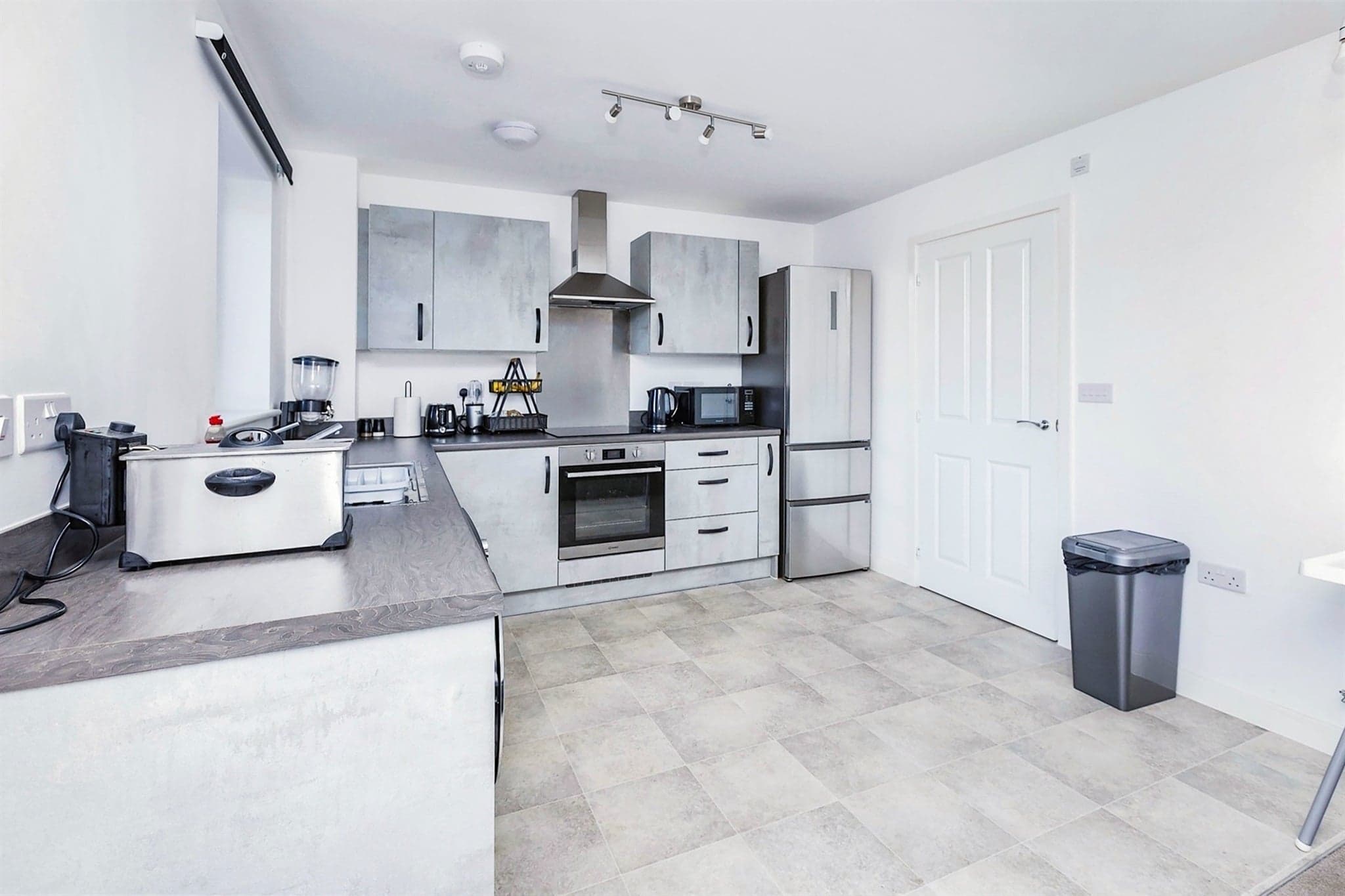 Property at Round Meadow Road, Leicester