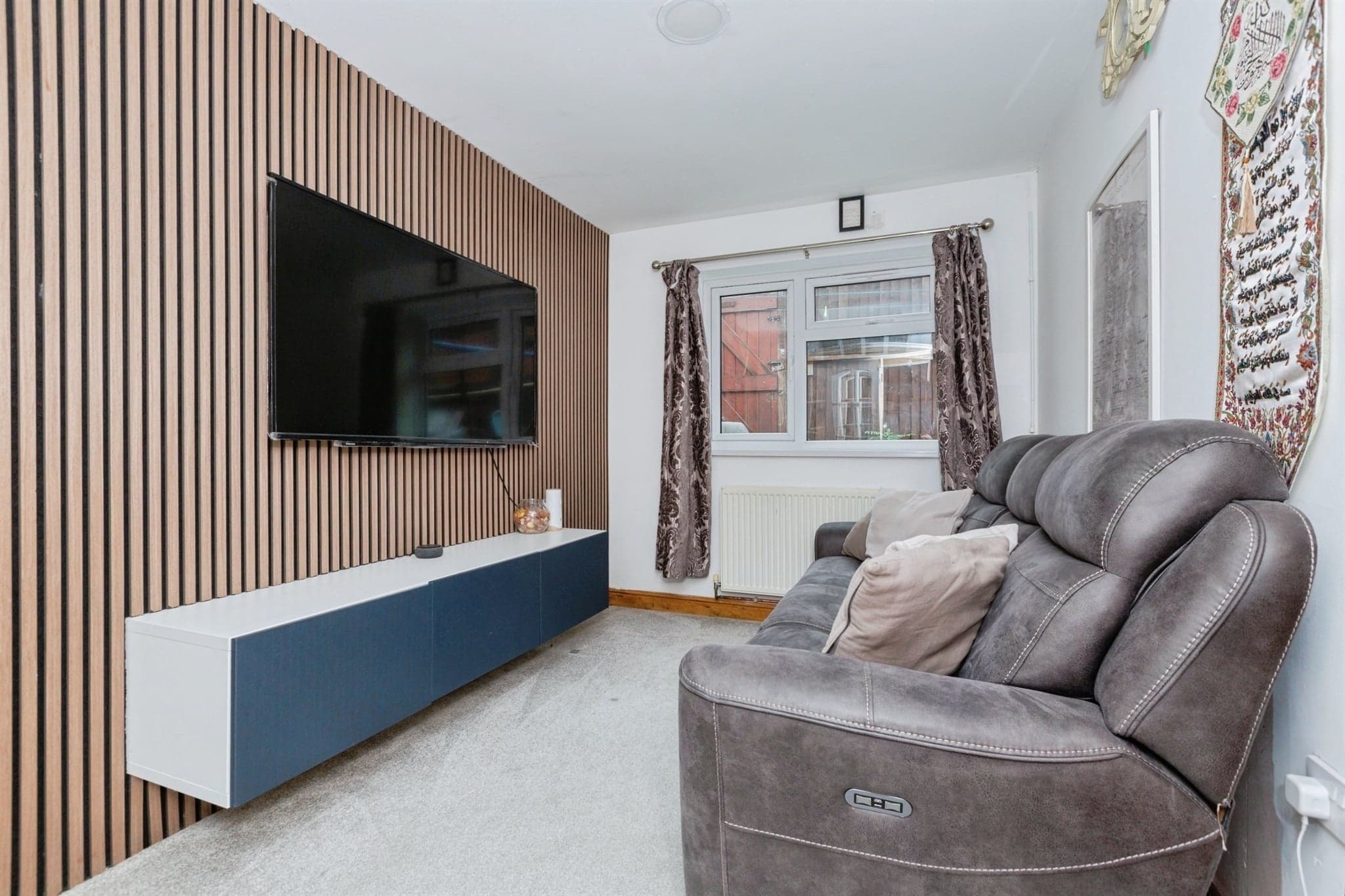 Property at Champion Close, Leicester