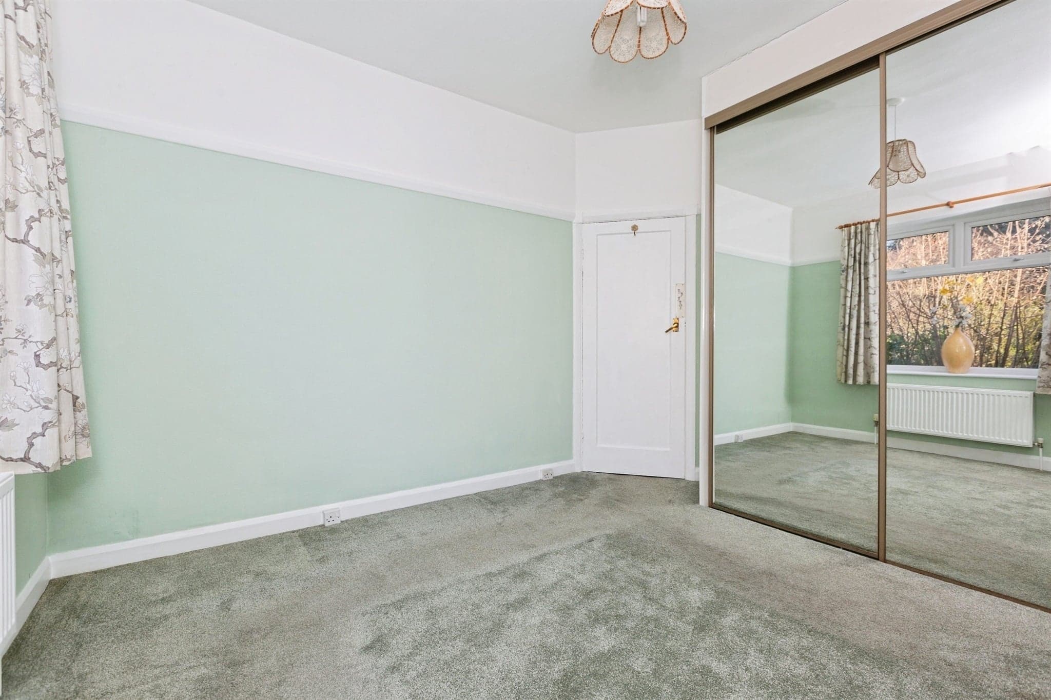 Property at Iris Avenue, Glen Parva, Leicester