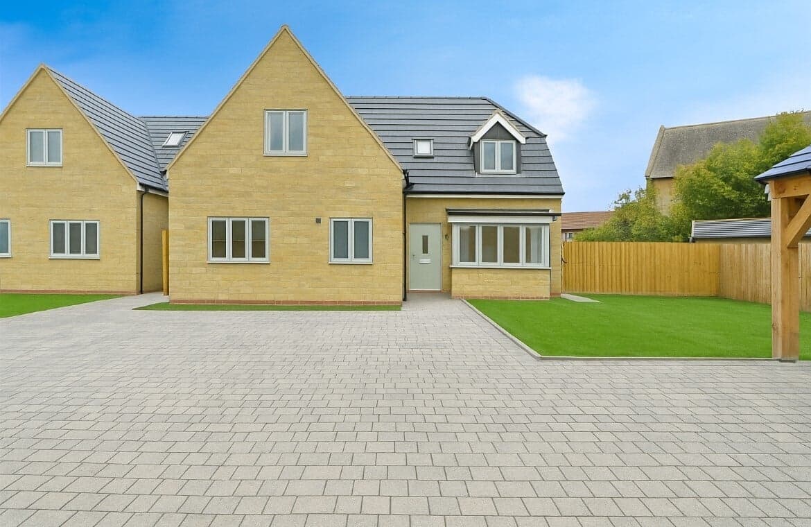 Property at Brington Road, Long Buckby, Northampton