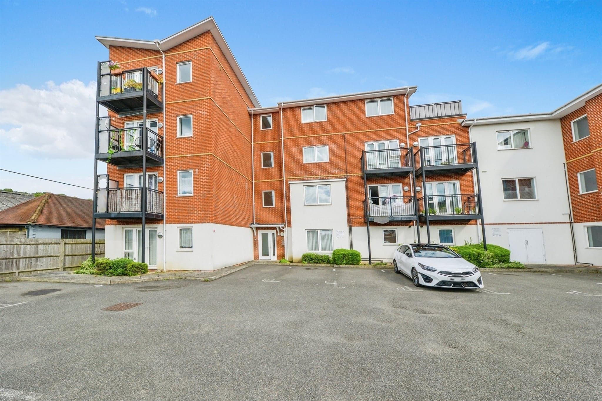 Property at Abercromby Avenue, High Wycombe